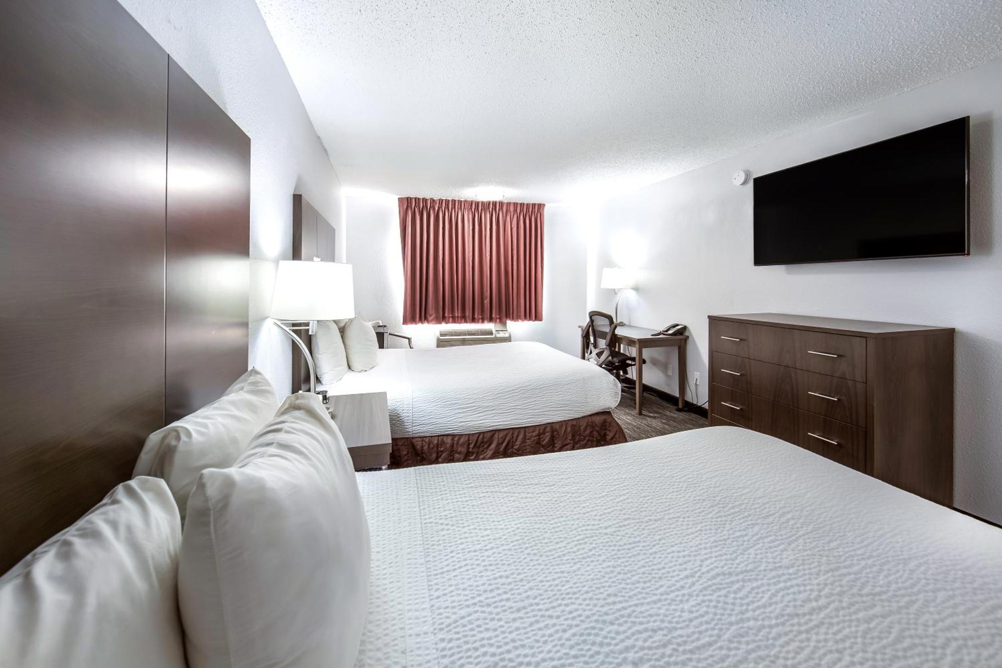 Queen Room Two Queen Beds
