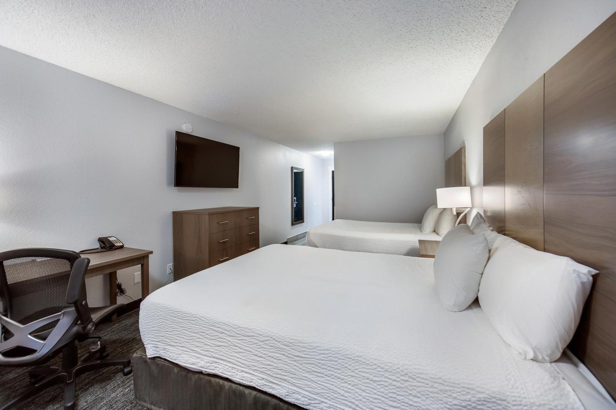 Queen Room Two Queen Beds