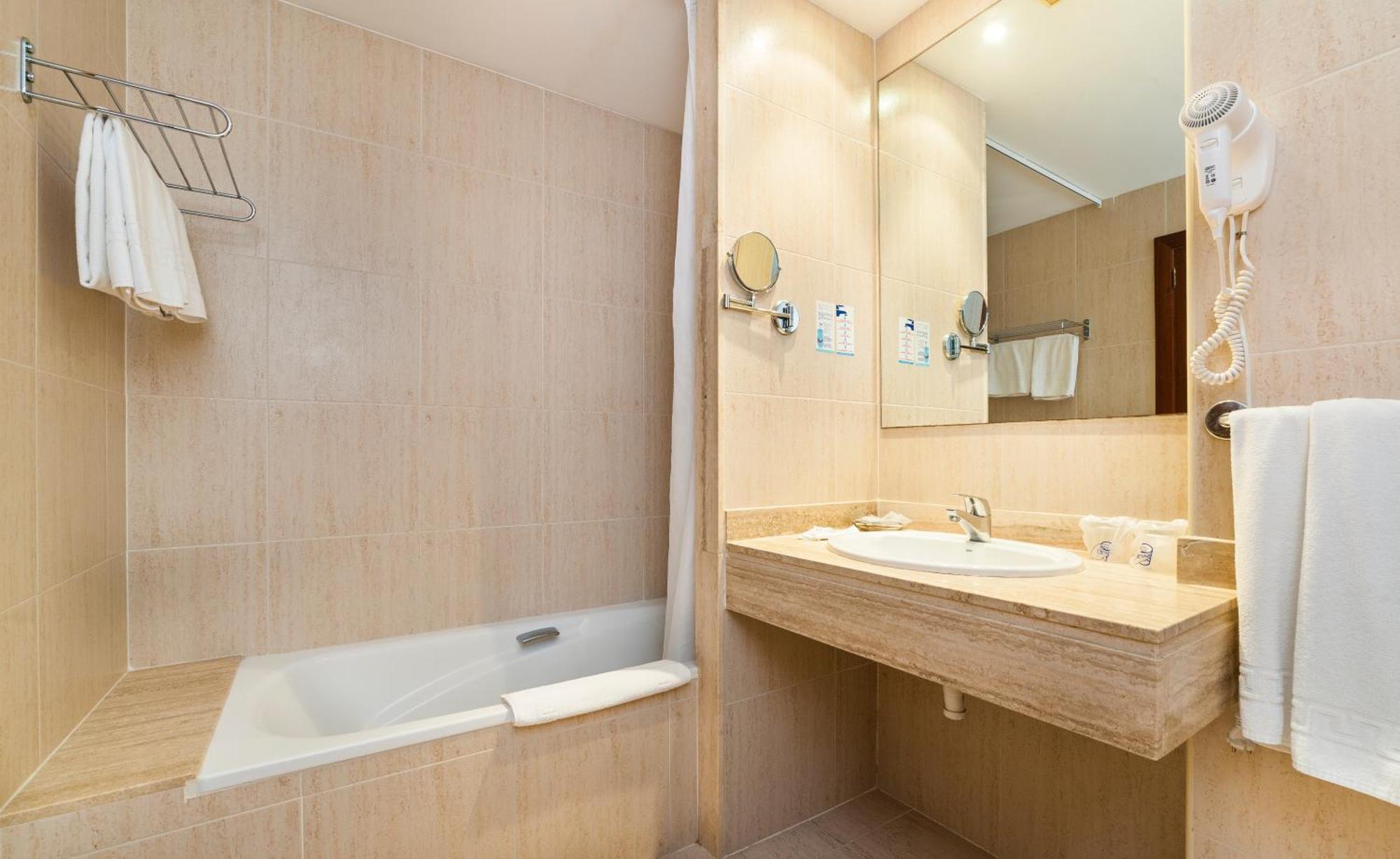 Superior Double Room,1214566723:JPEG