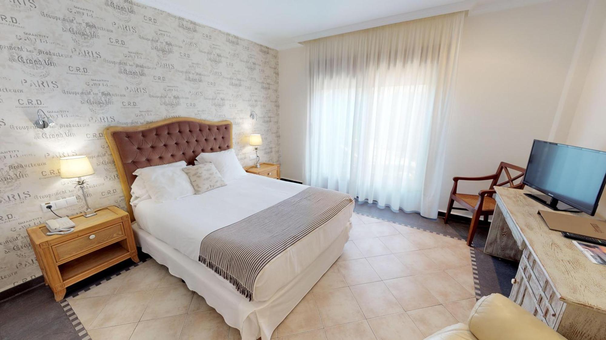 Superior Double or Twin Room