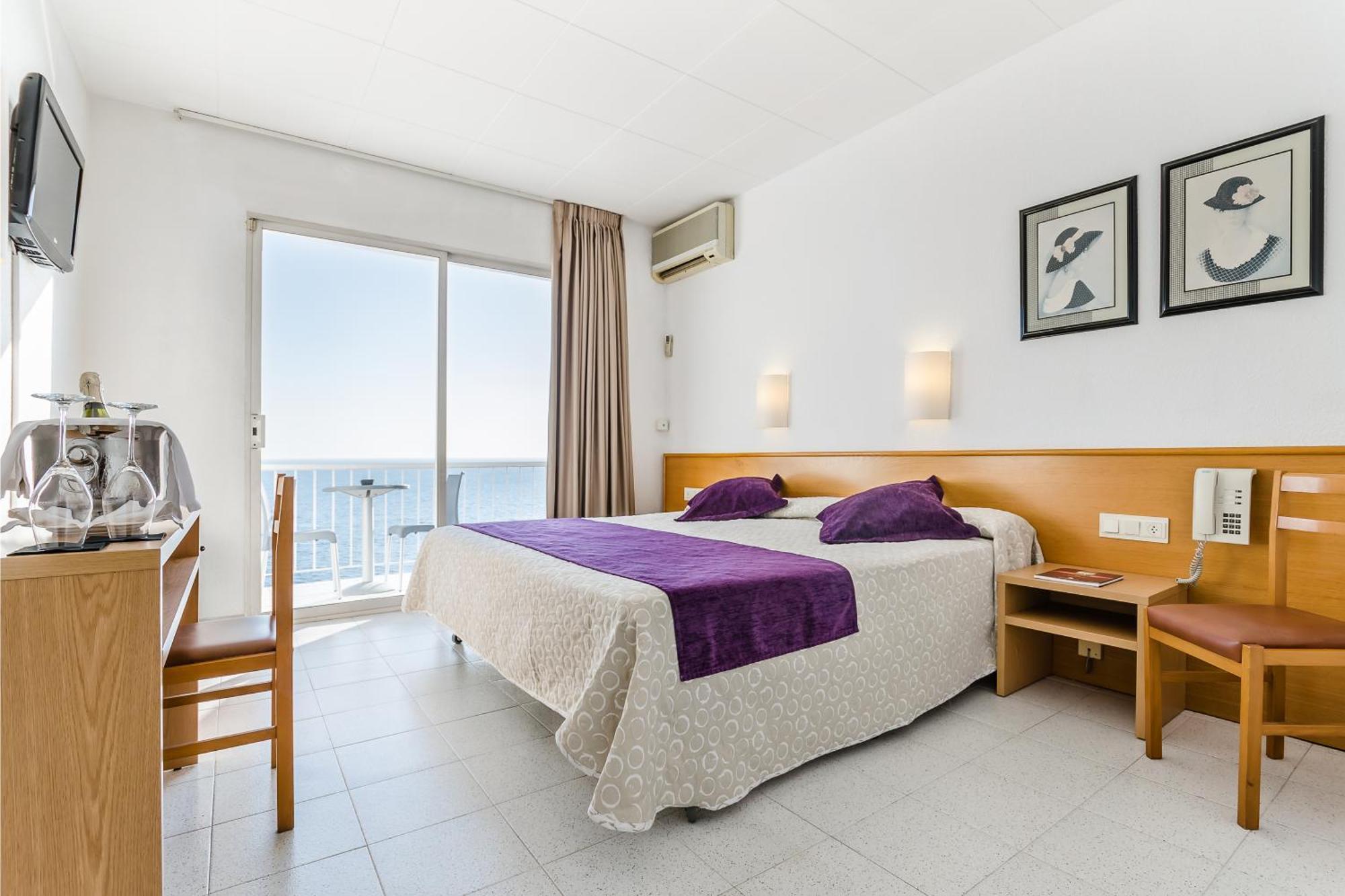 Superior Twin Room Sea View