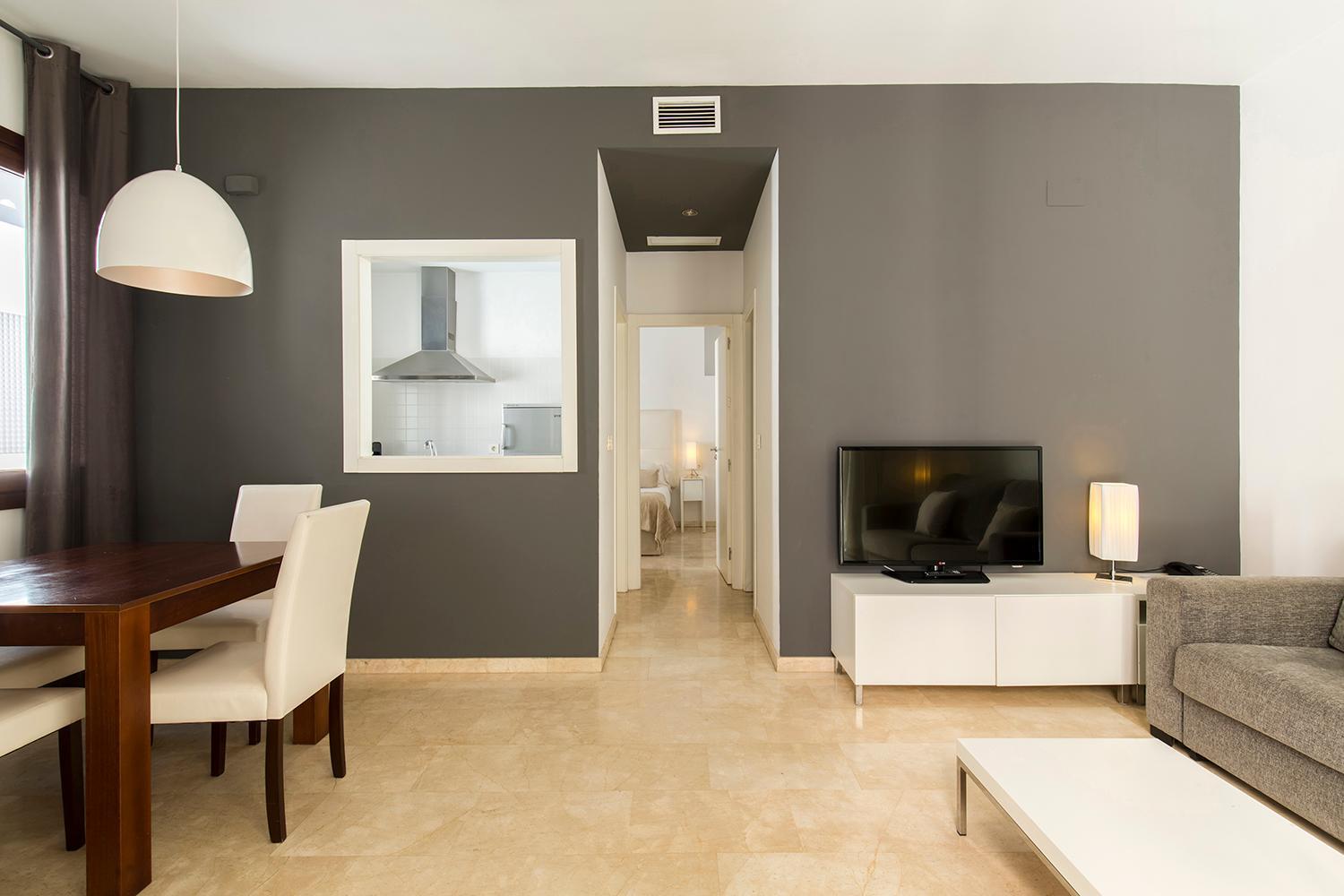 One-Bedroom Apartment,1214650564:JPEG