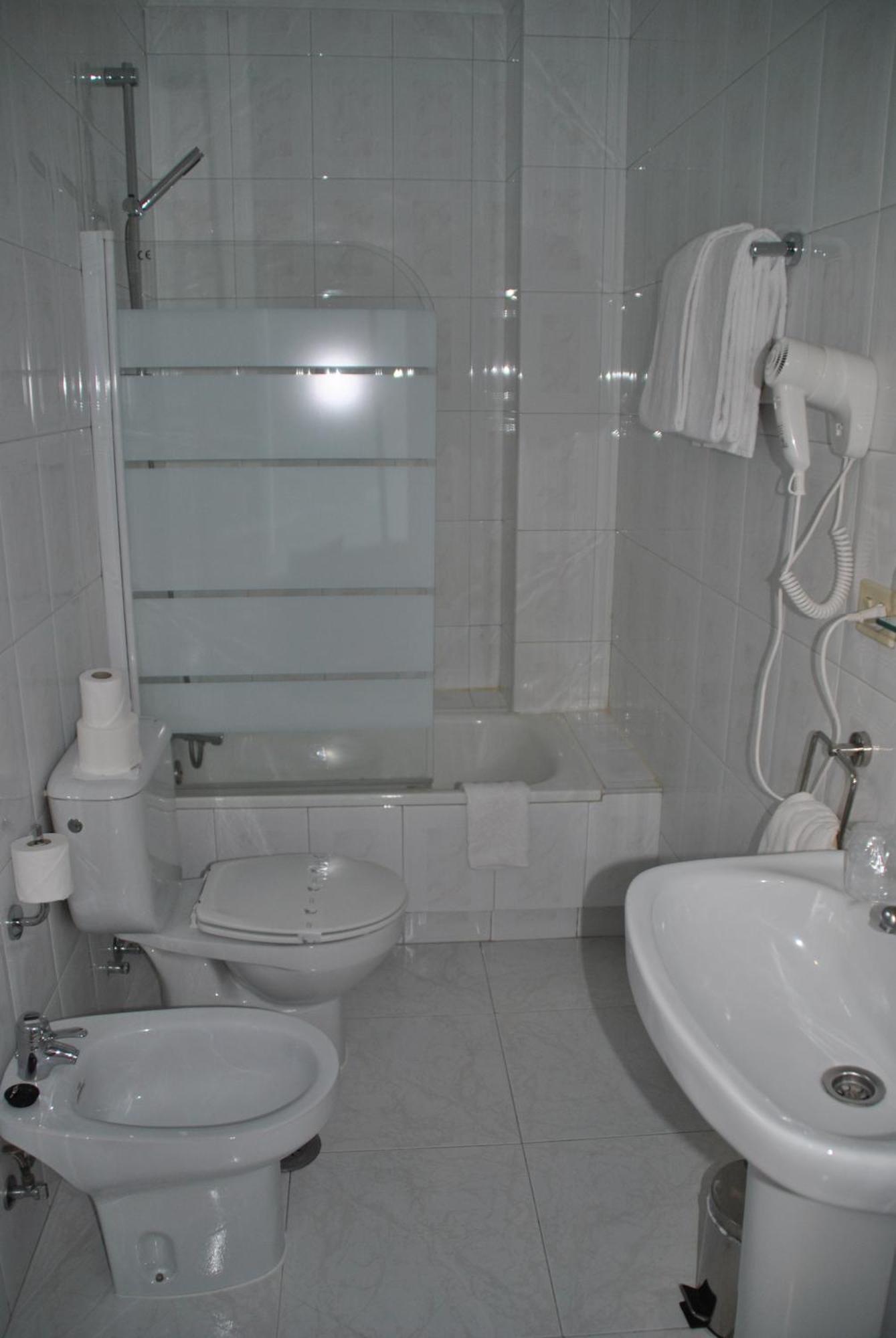 Superior Double or Twin Room with Extra Bed,1498890466:JPEG