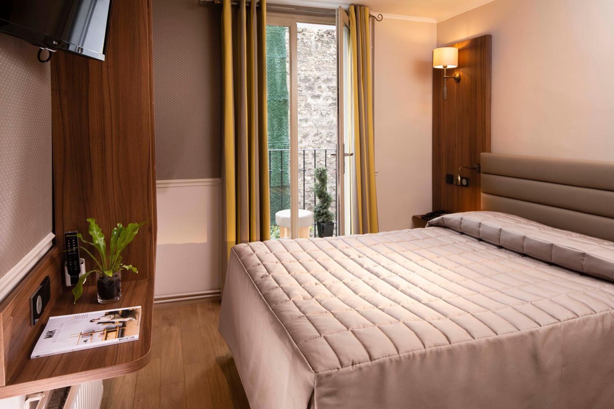 Double Room,1214970769:JPEG
