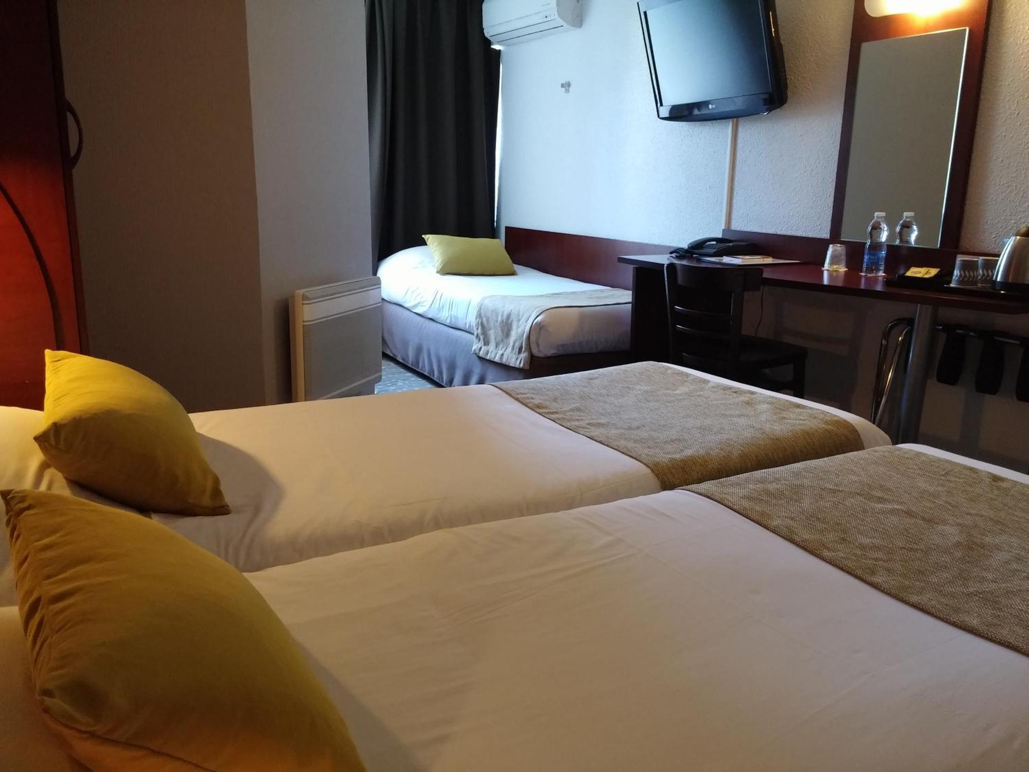 Triple Room 1 Double Bed 1 Single Bed