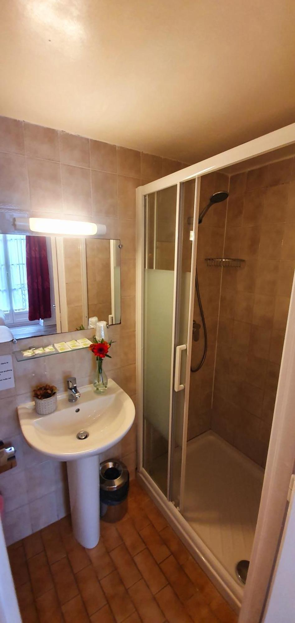 Triple Room,1215091903:JPEG