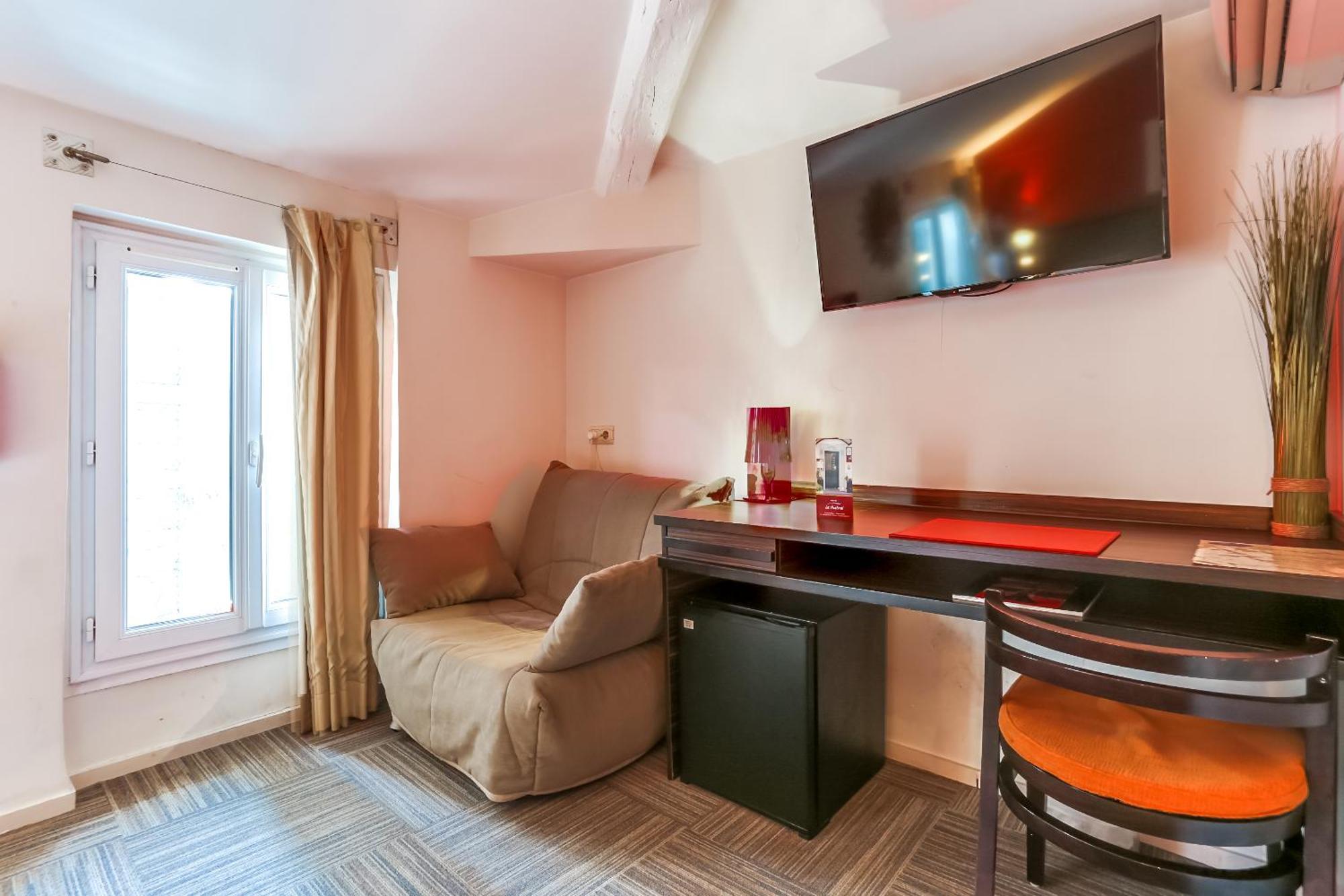 Privilege Room