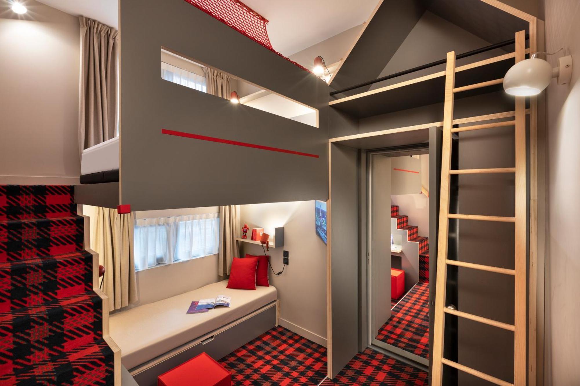 Two Connecting Double Rooms Mezzanine