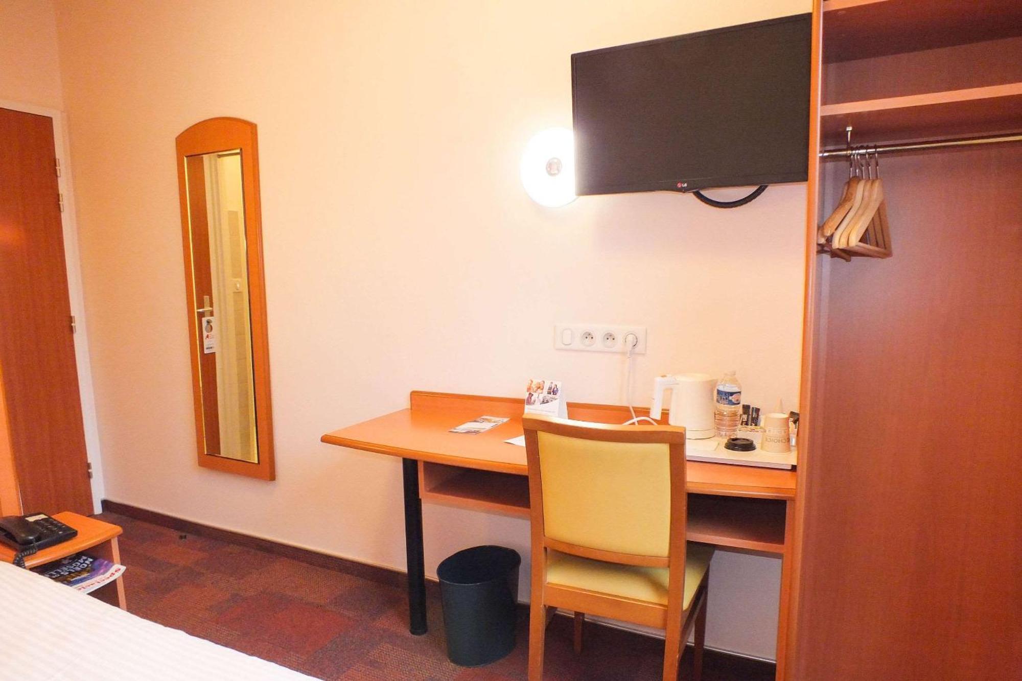 Standard Single Room,1215153298:JPEG