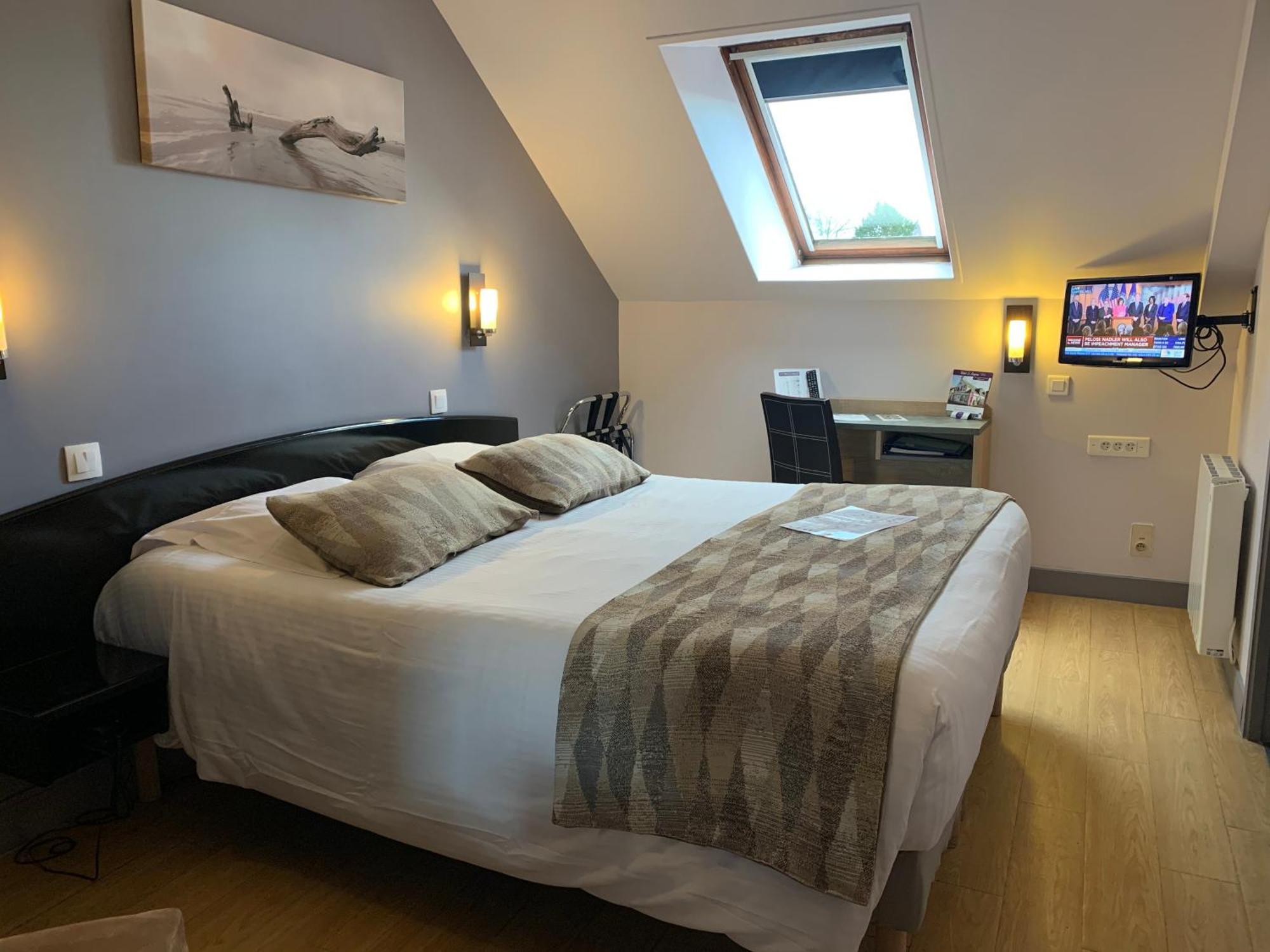 Double Room,982181656:JPEG