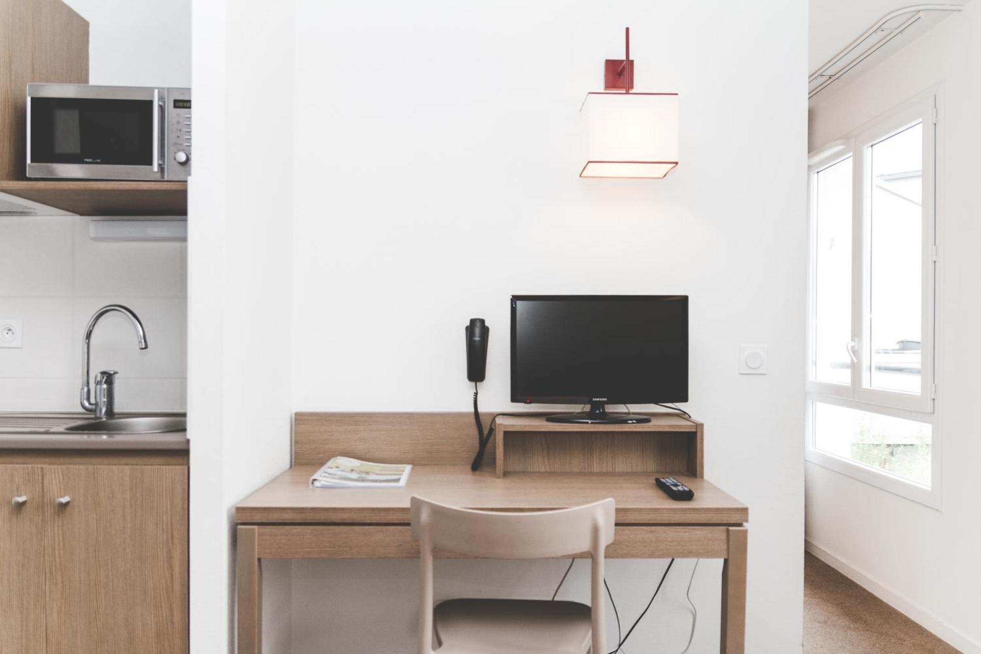 Superior Apartment,1215262531:JPEG