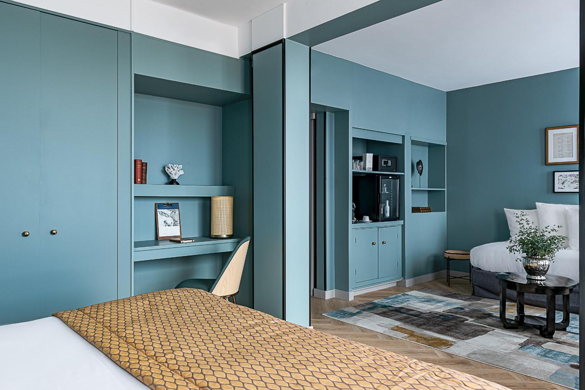 Prestige Suite
