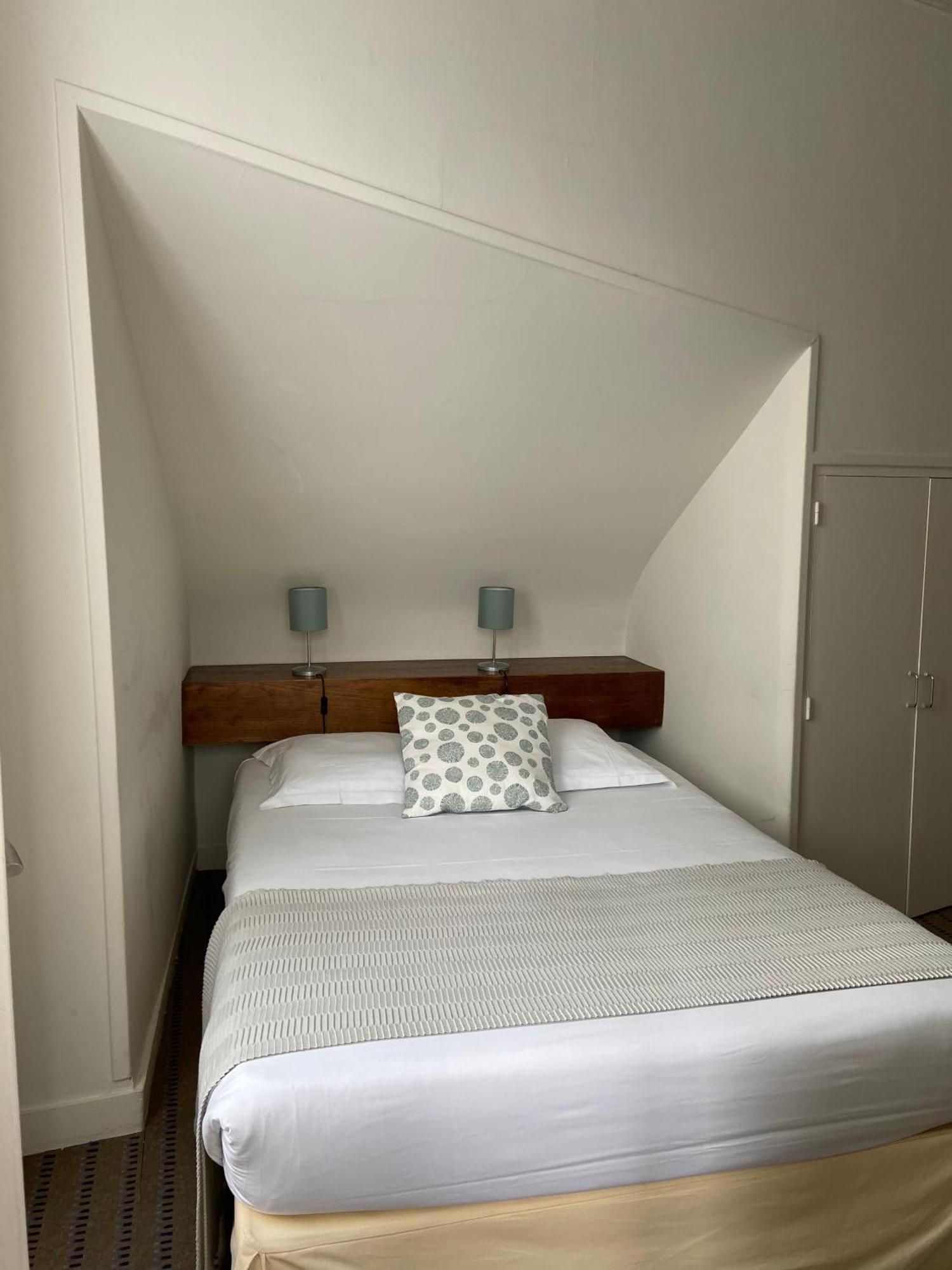 Double or Twin Room Courtyard view