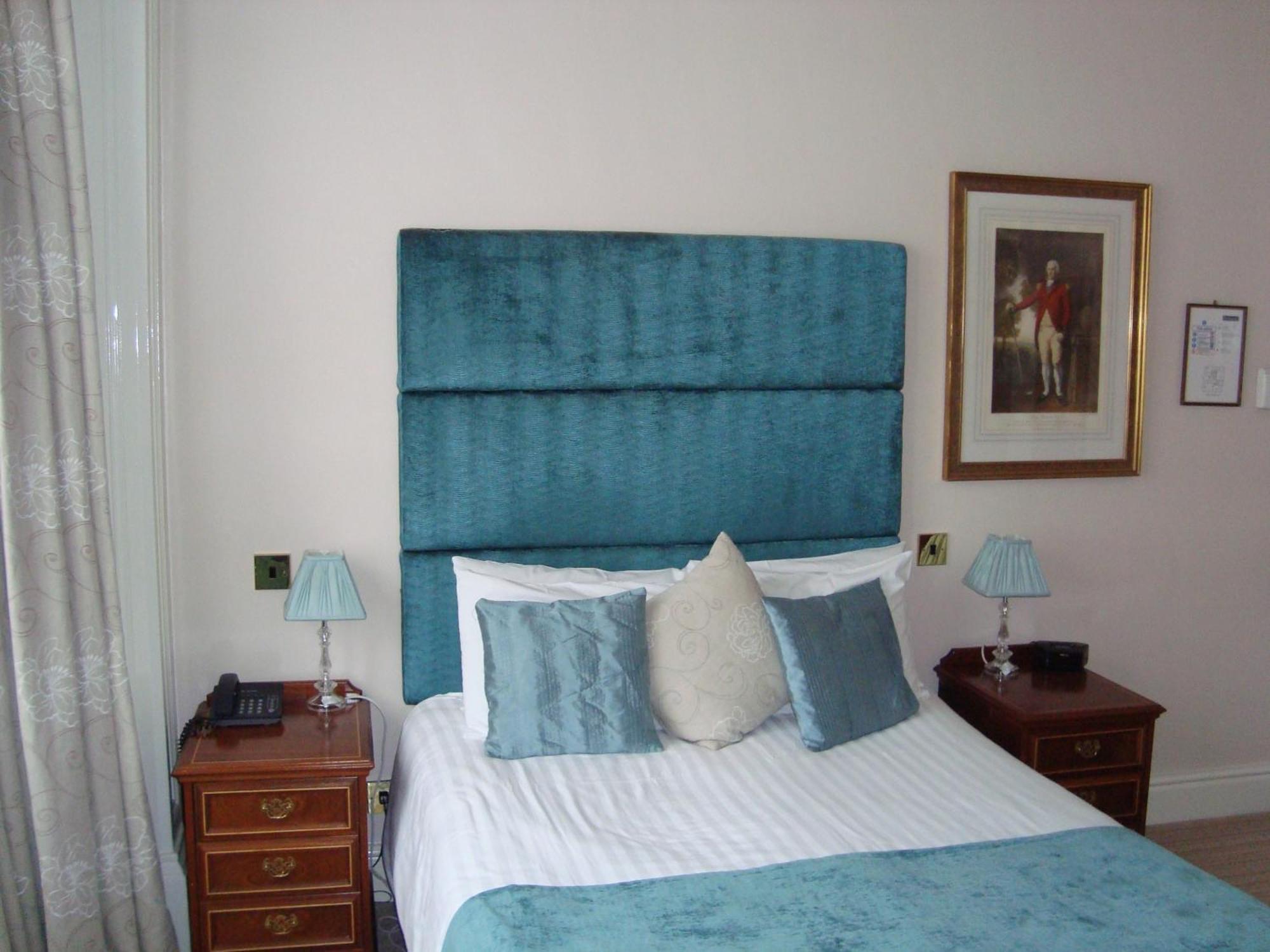 Single Room,12429723:JPEG