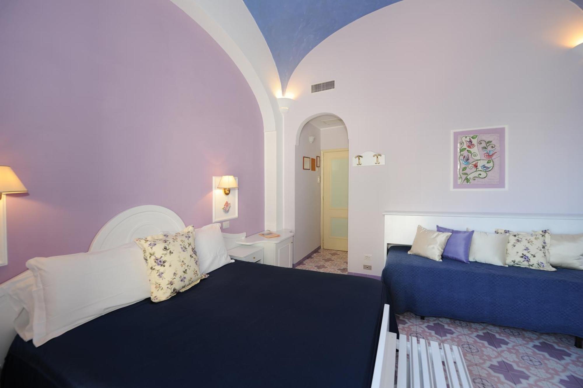 Double or Twin Room Partial Sea View