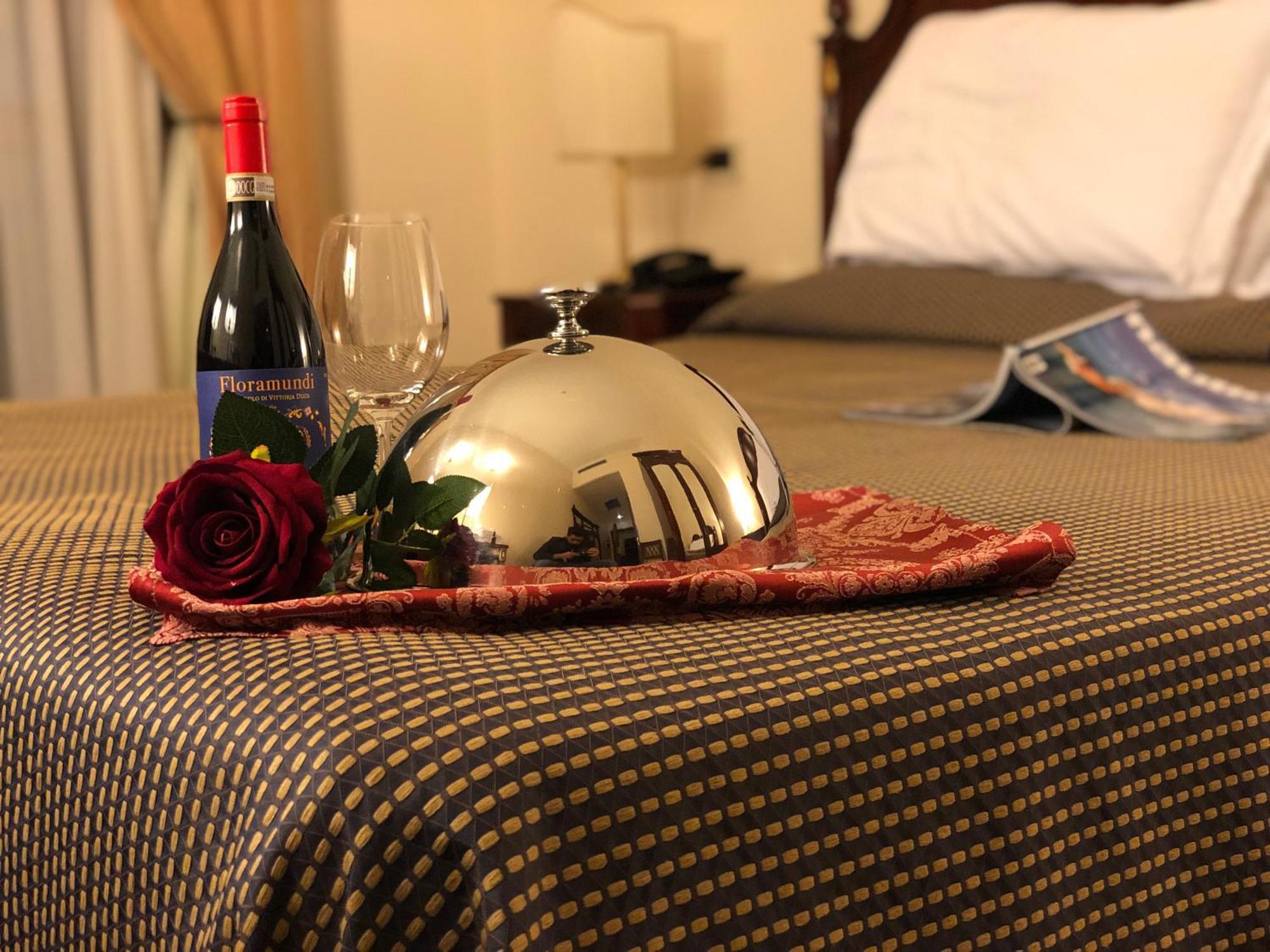 Single Room,63586285:JPEG