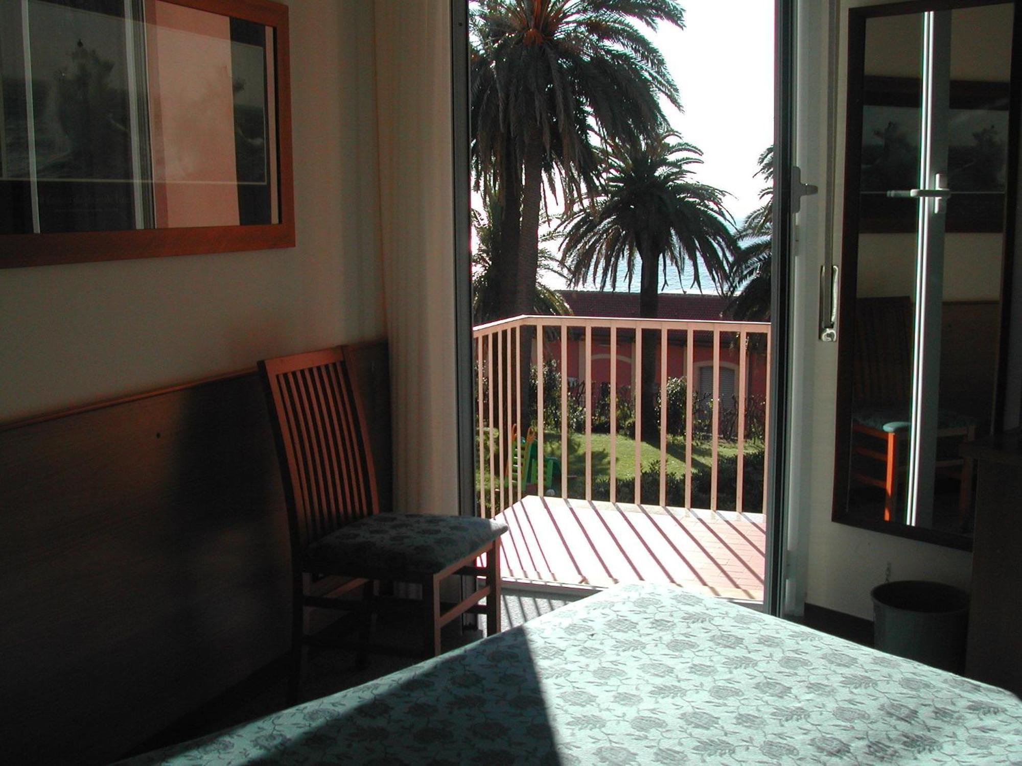 Single Room Balcony,1580746455:JPEG