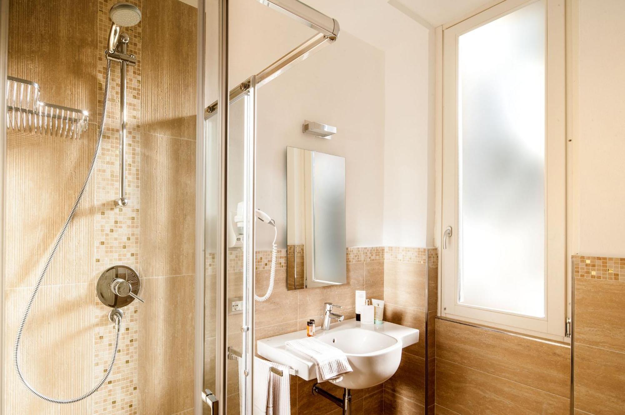 Comfort Double or Twin Room