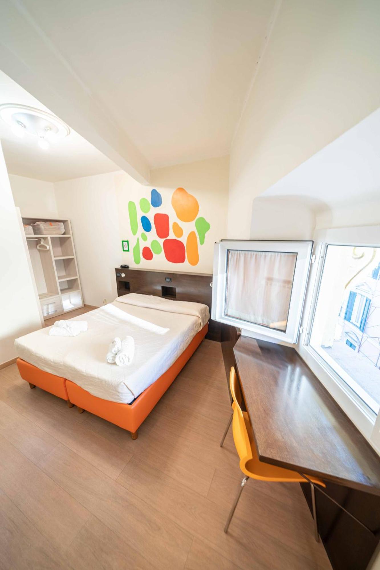 Large Quadruple Room,1216244026:JPEG