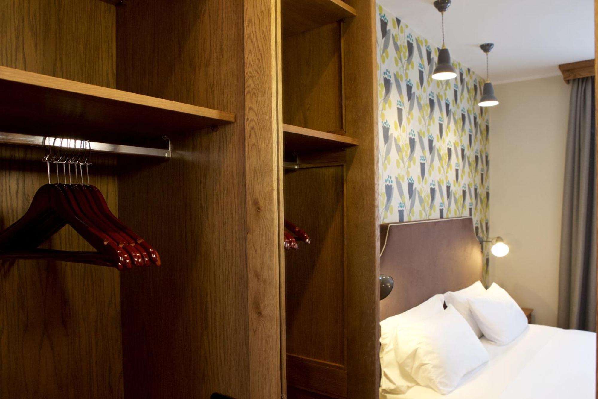 Double or Twin Room City View