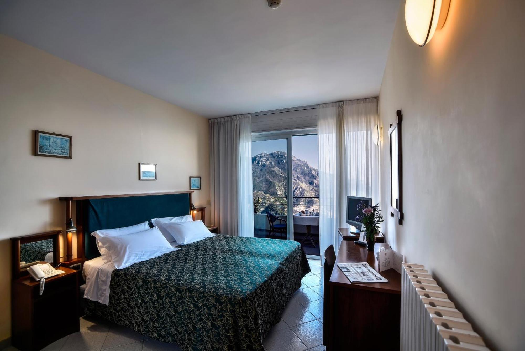 Double or Twin Room Balcony