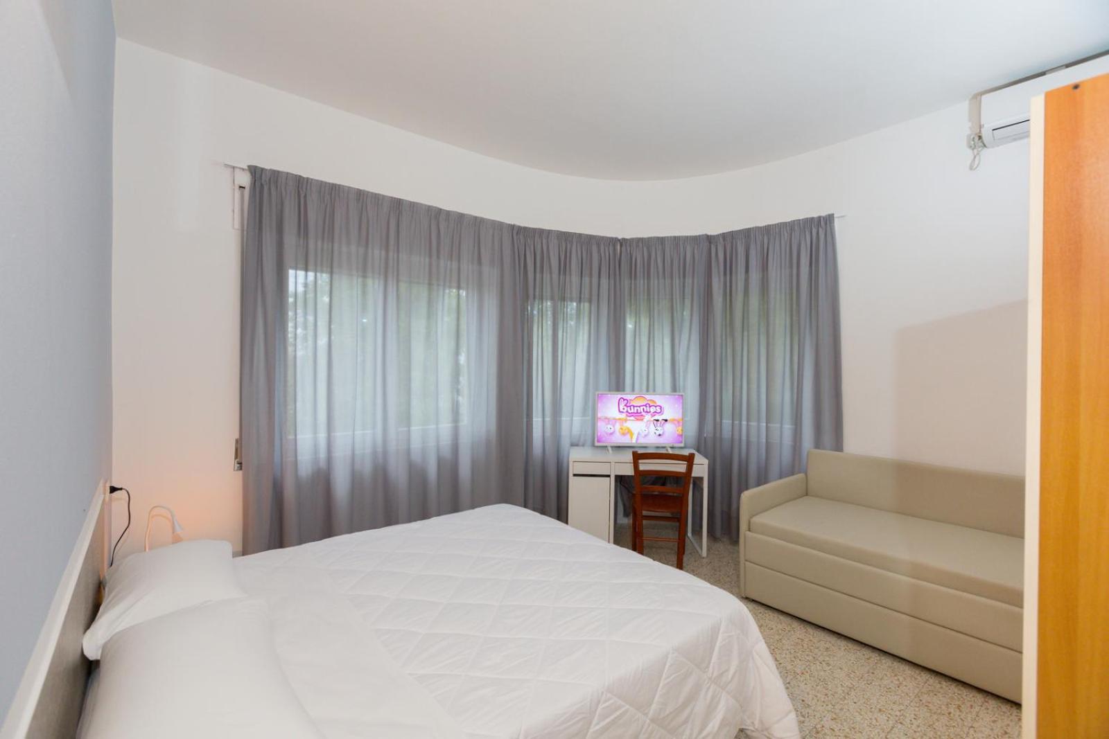Quadruple Room Sea View
