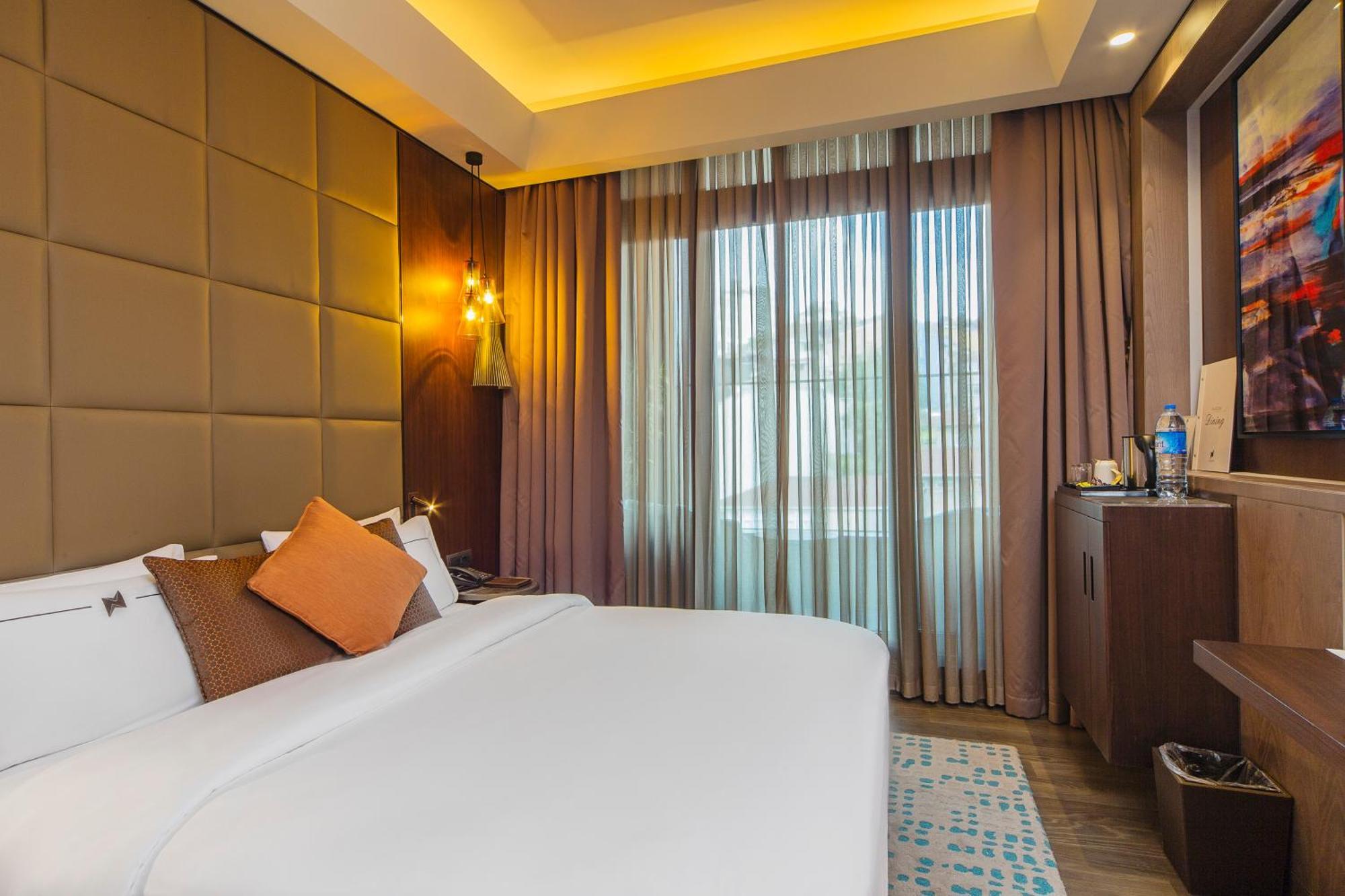 Superior Double Balcony