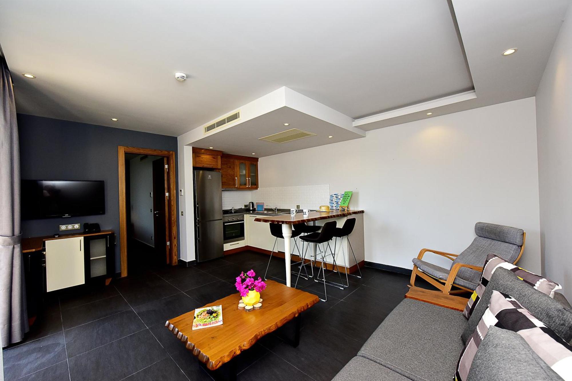 Comfort Apartment,1216545400:JPEG