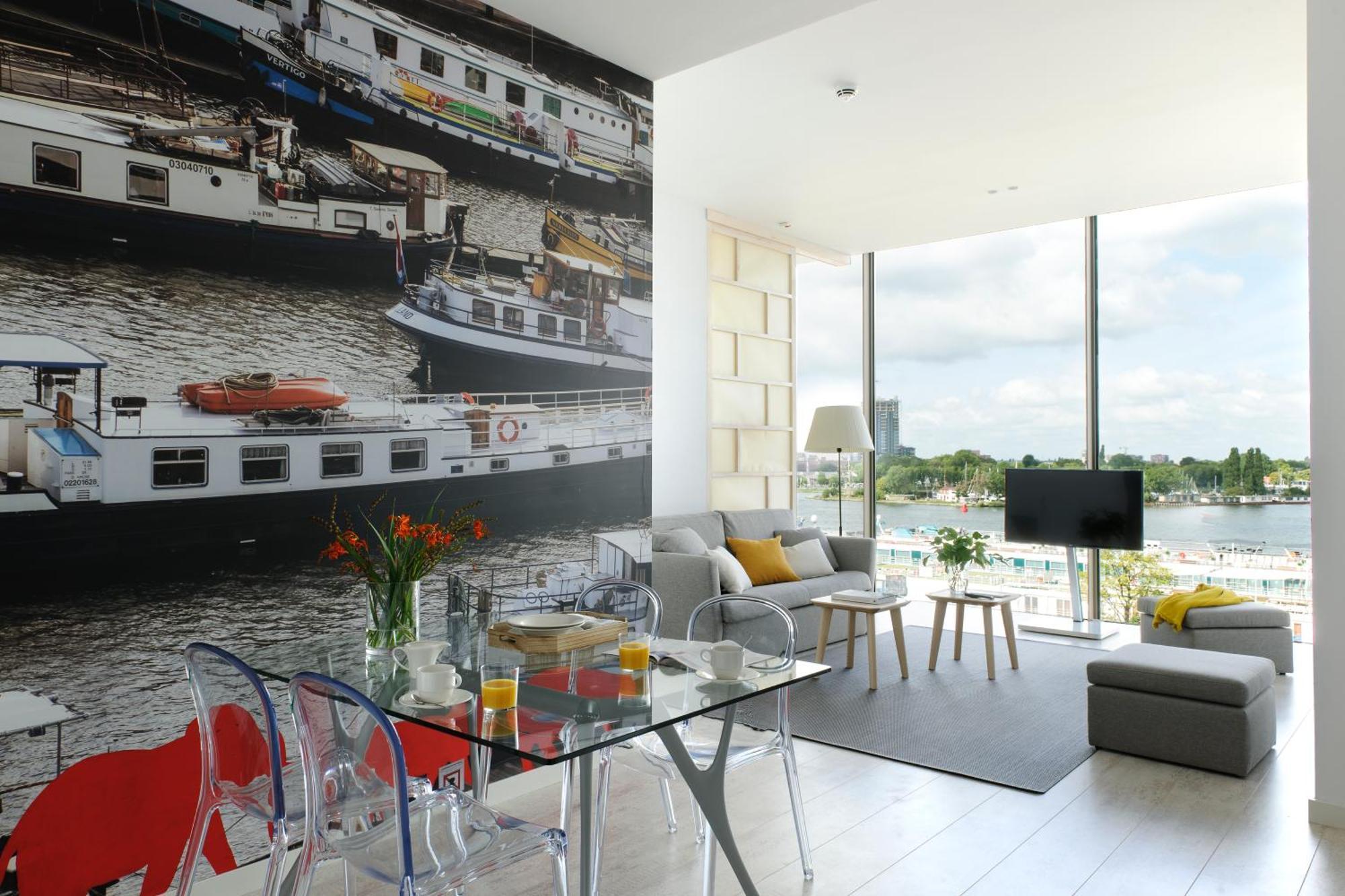 Three-Bedroom Apartment River View