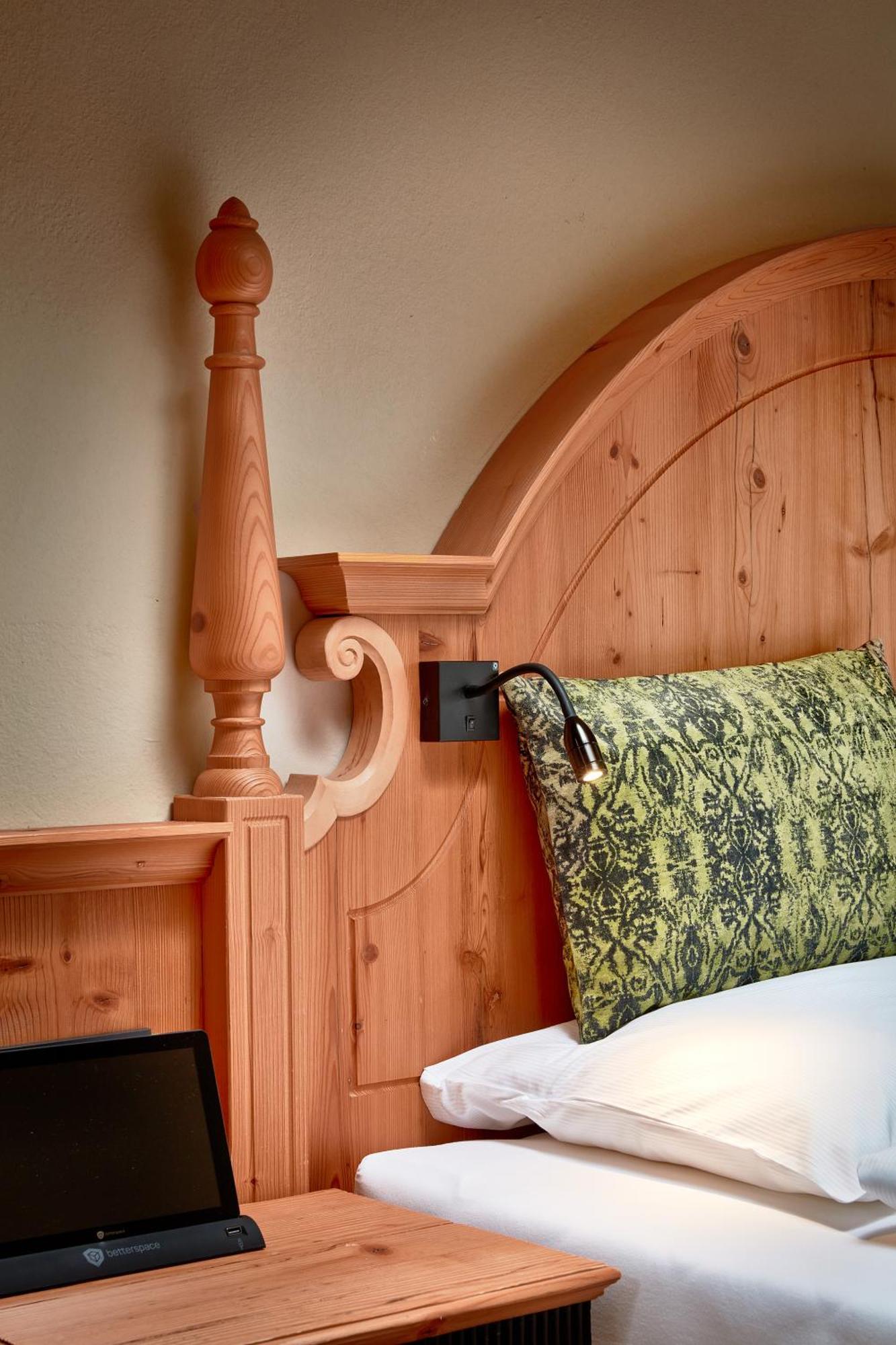 Double Room,1216803127:JPEG
