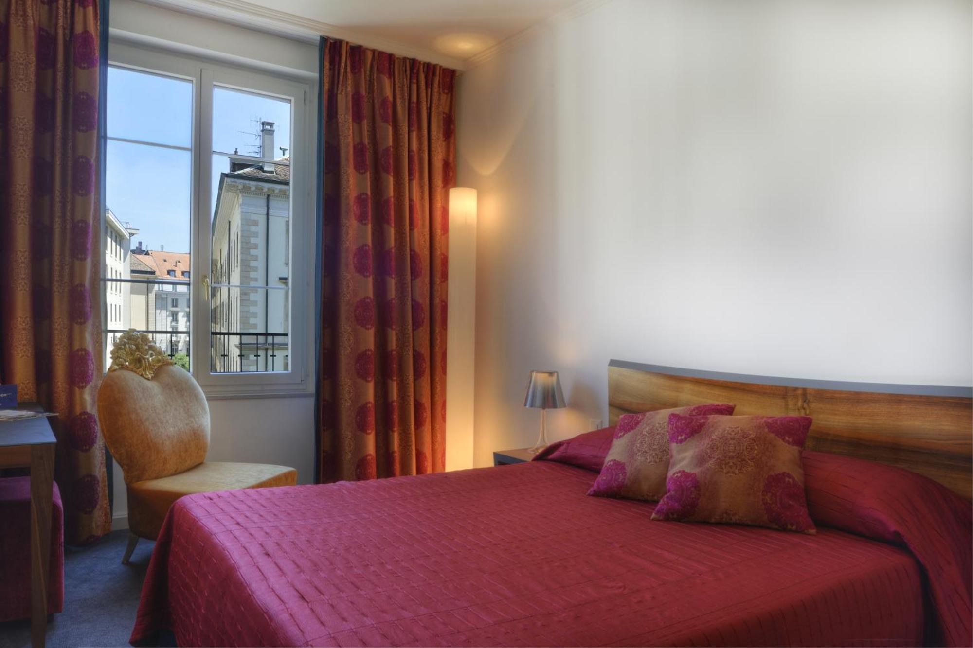 Classic Single Room