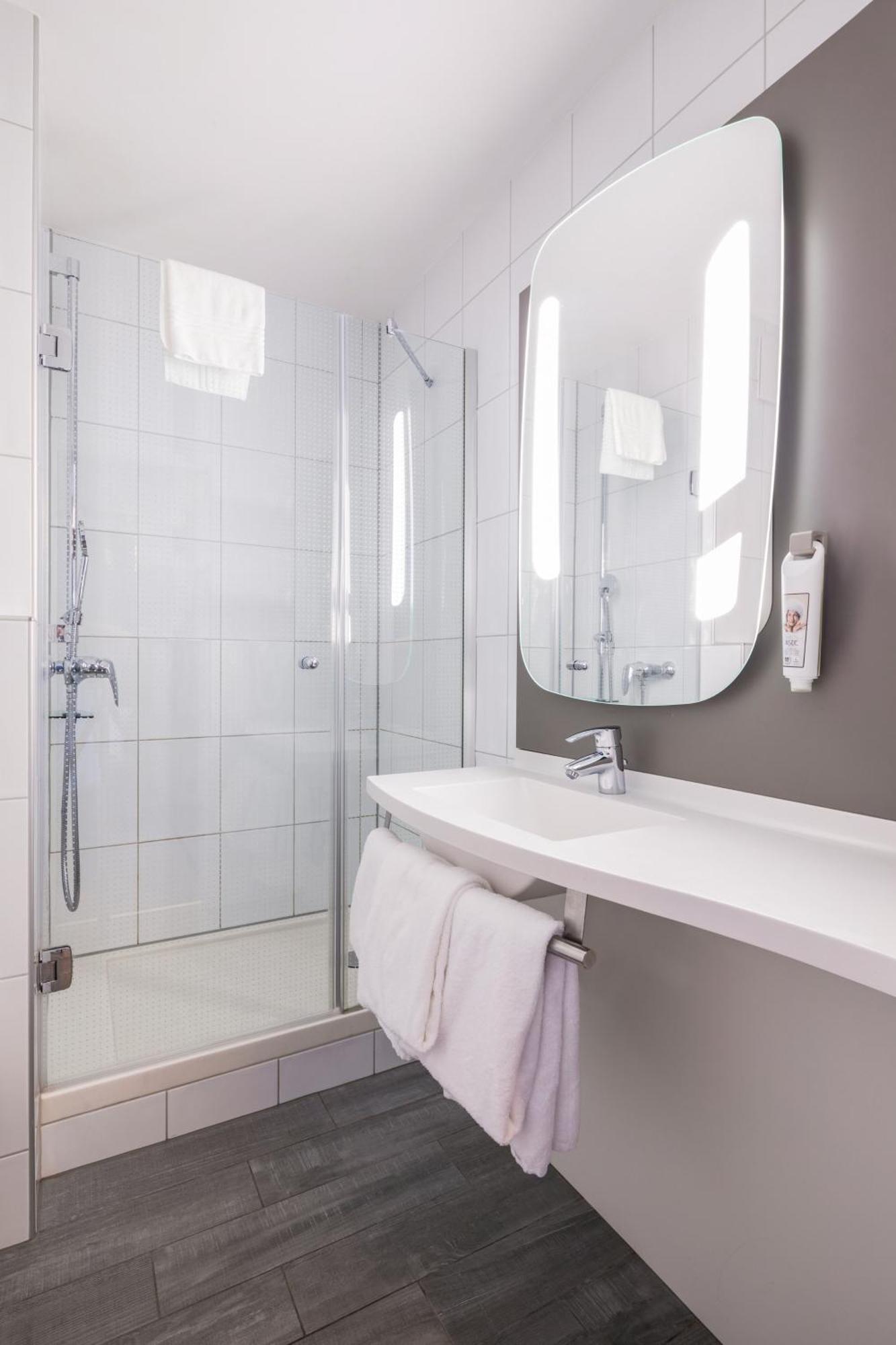 Triple Room,1730016672:JPEG