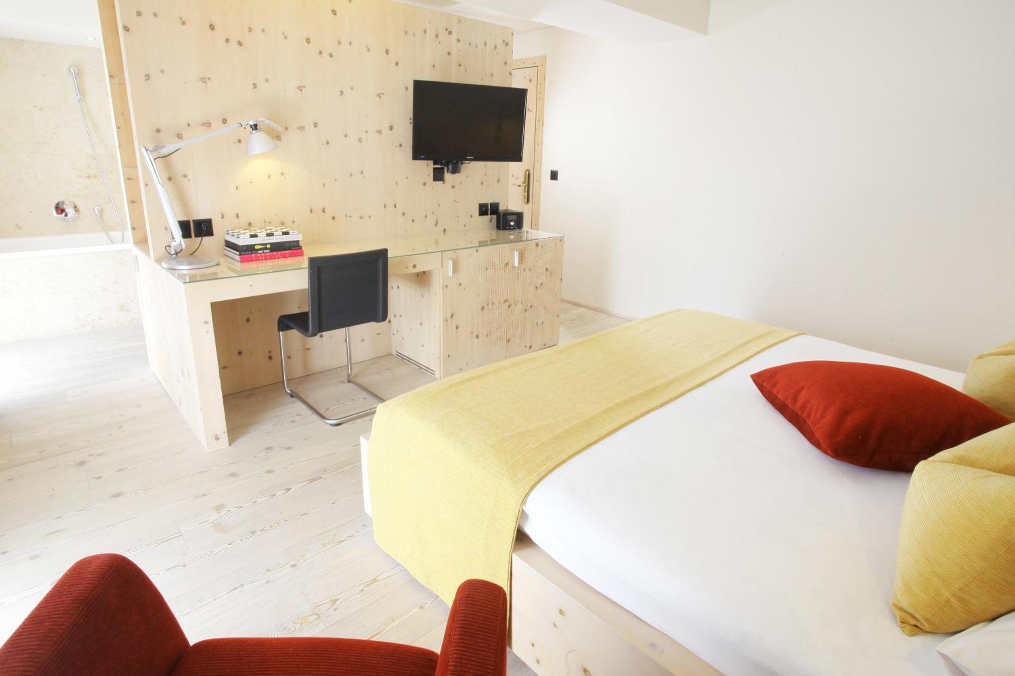 Deluxe Double Room Balcony
