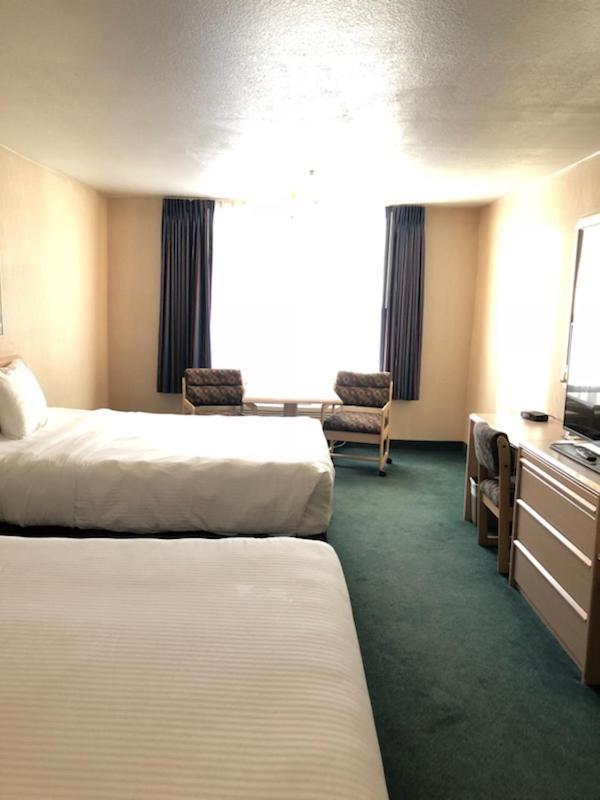Standard Queen Room,1217462788:JPEG