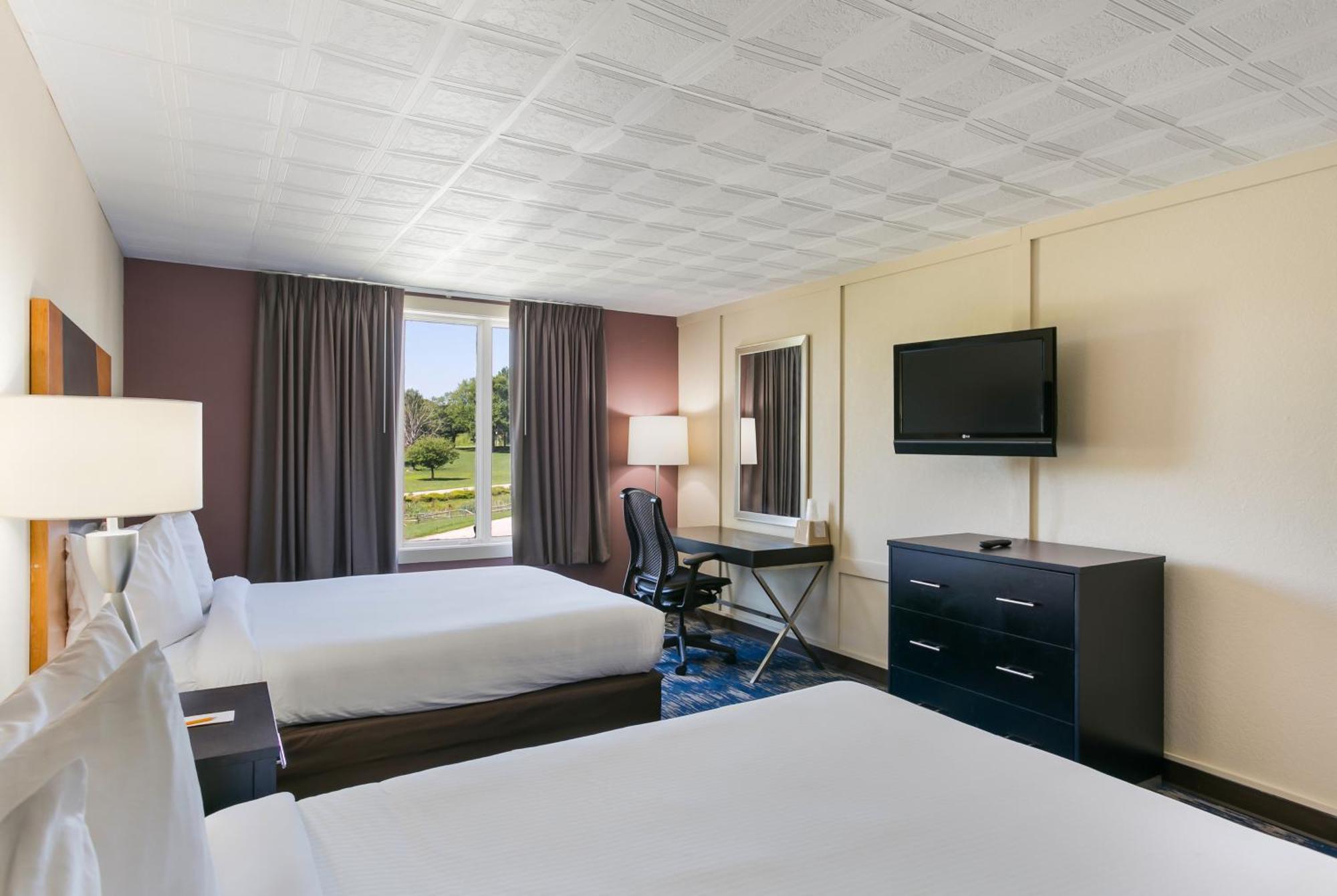Deluxe Room Two Queen Beds