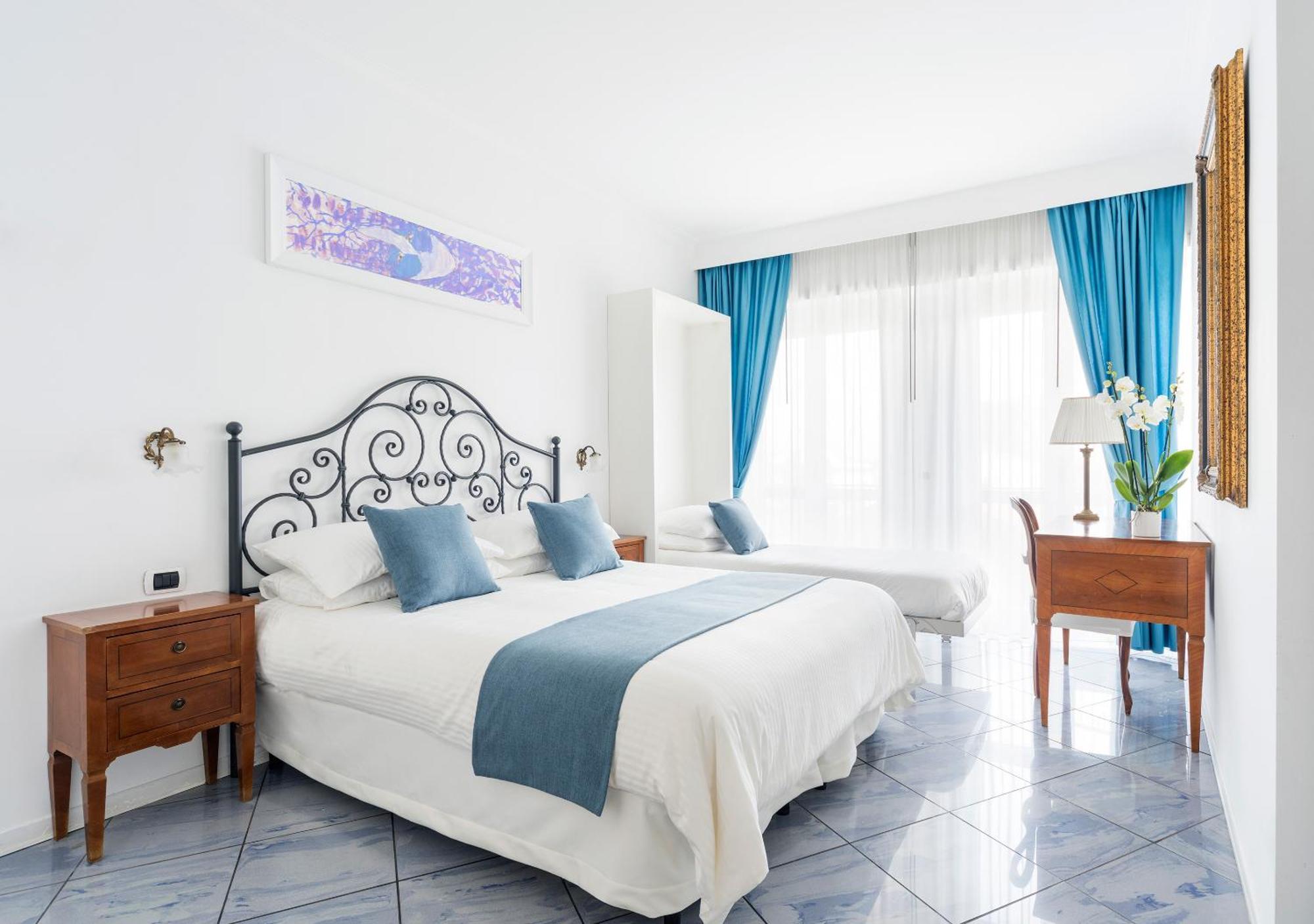 Triple Room,1217887873:JPEG