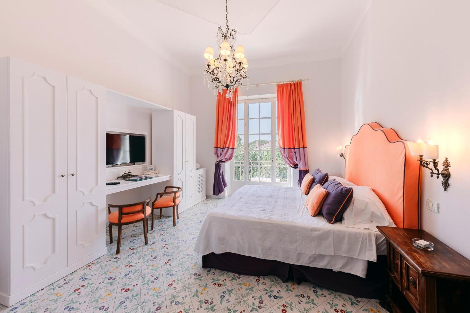Comfort Double or Twin Room Partial Sea View