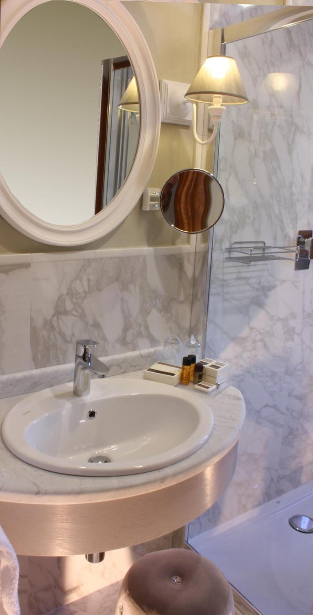 Deluxe Double Room Annex