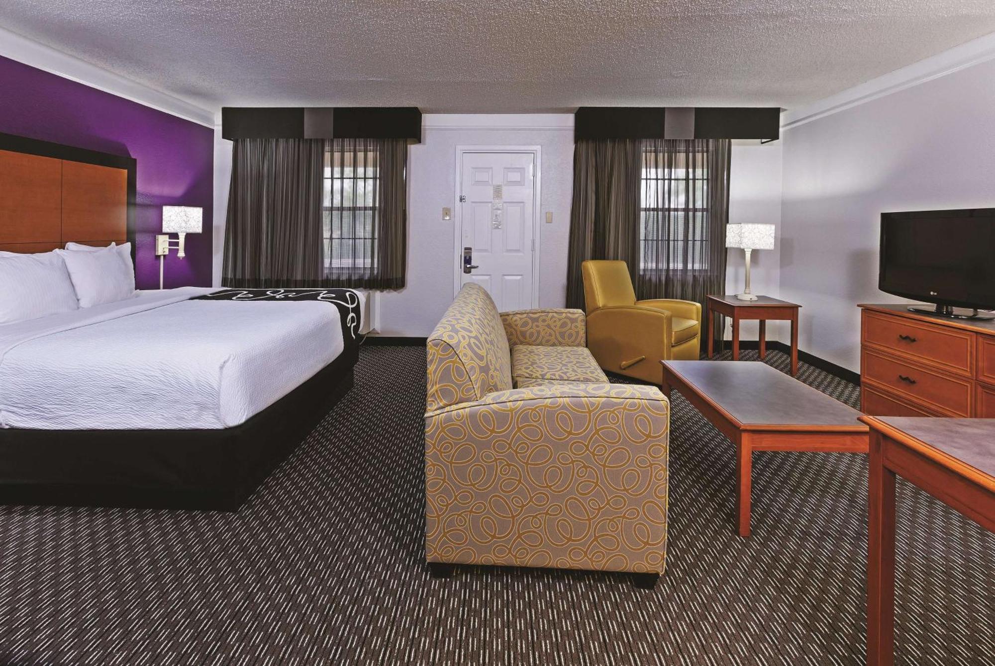 Executive King Room