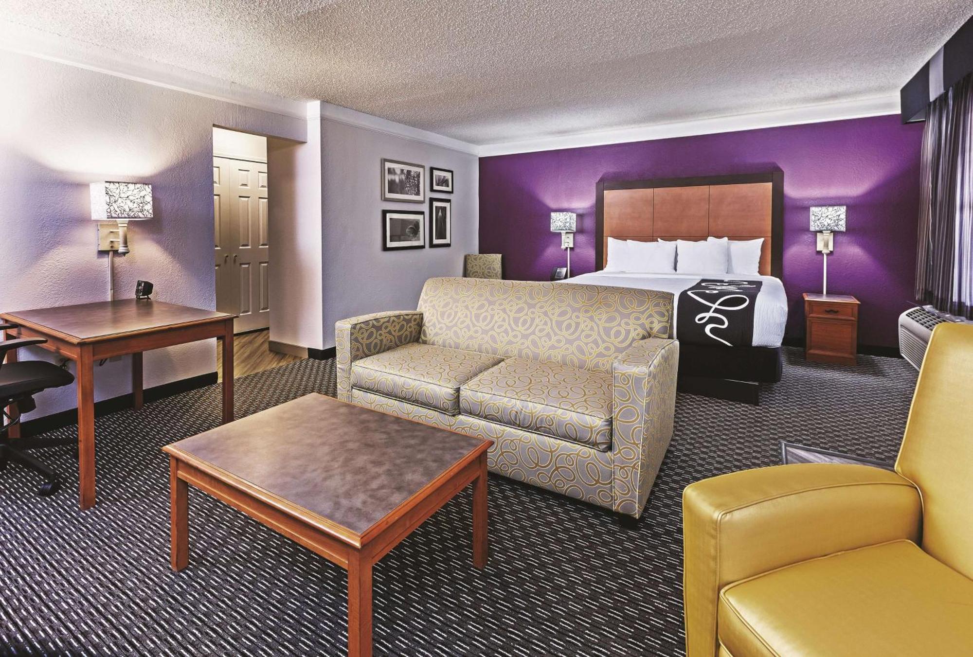 Executive King Room