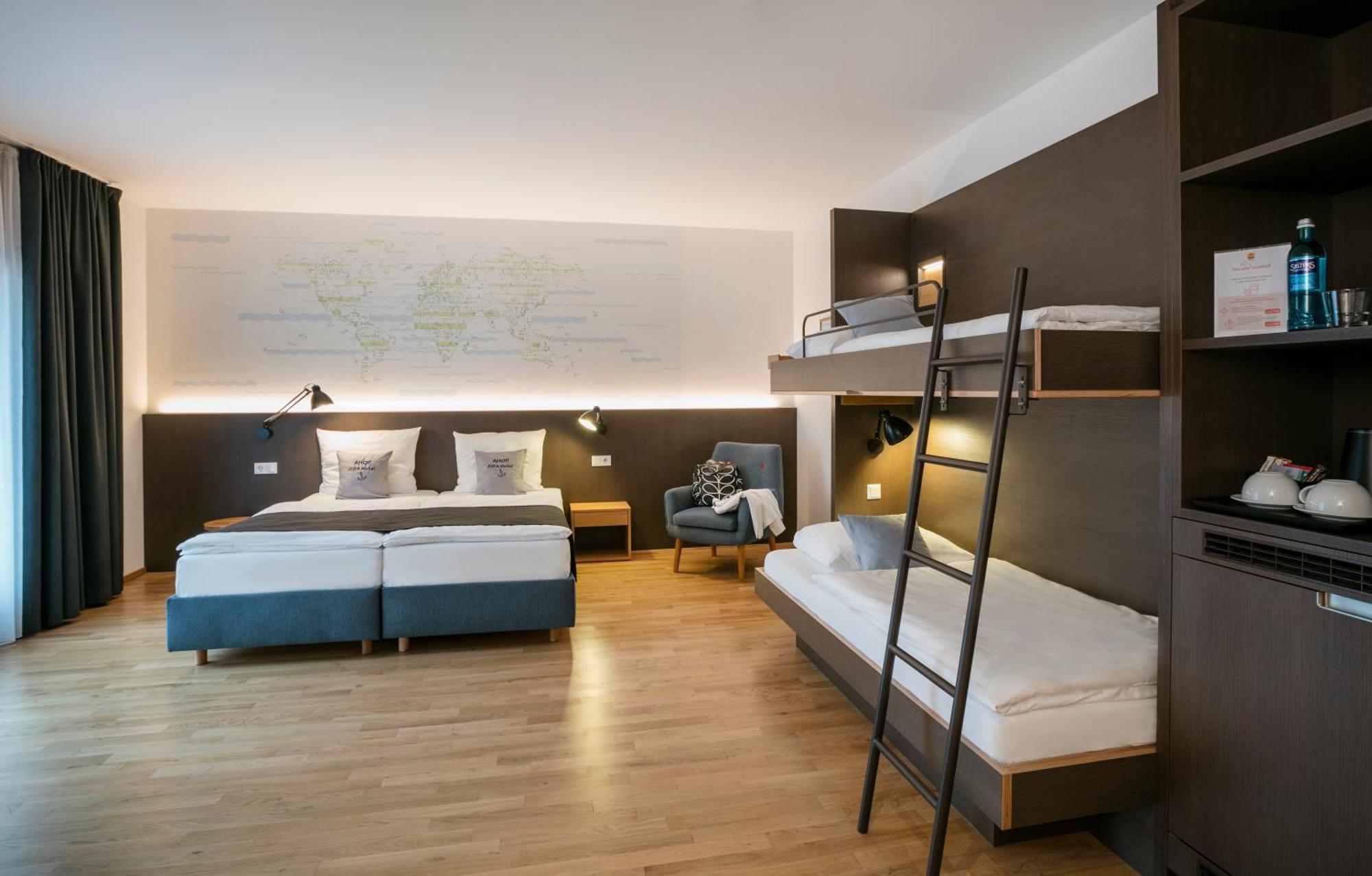 Quadruple Room,1327346636:JPEG