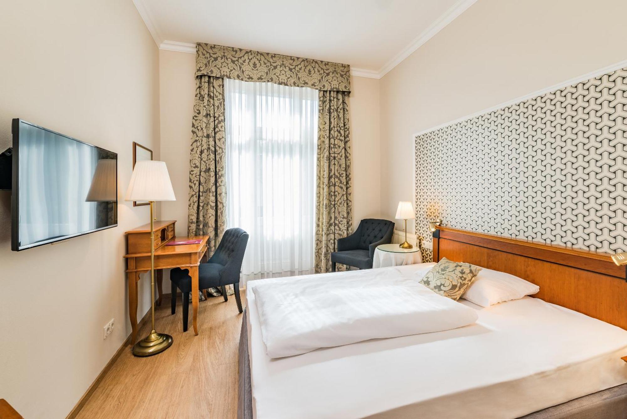 Small Double Room