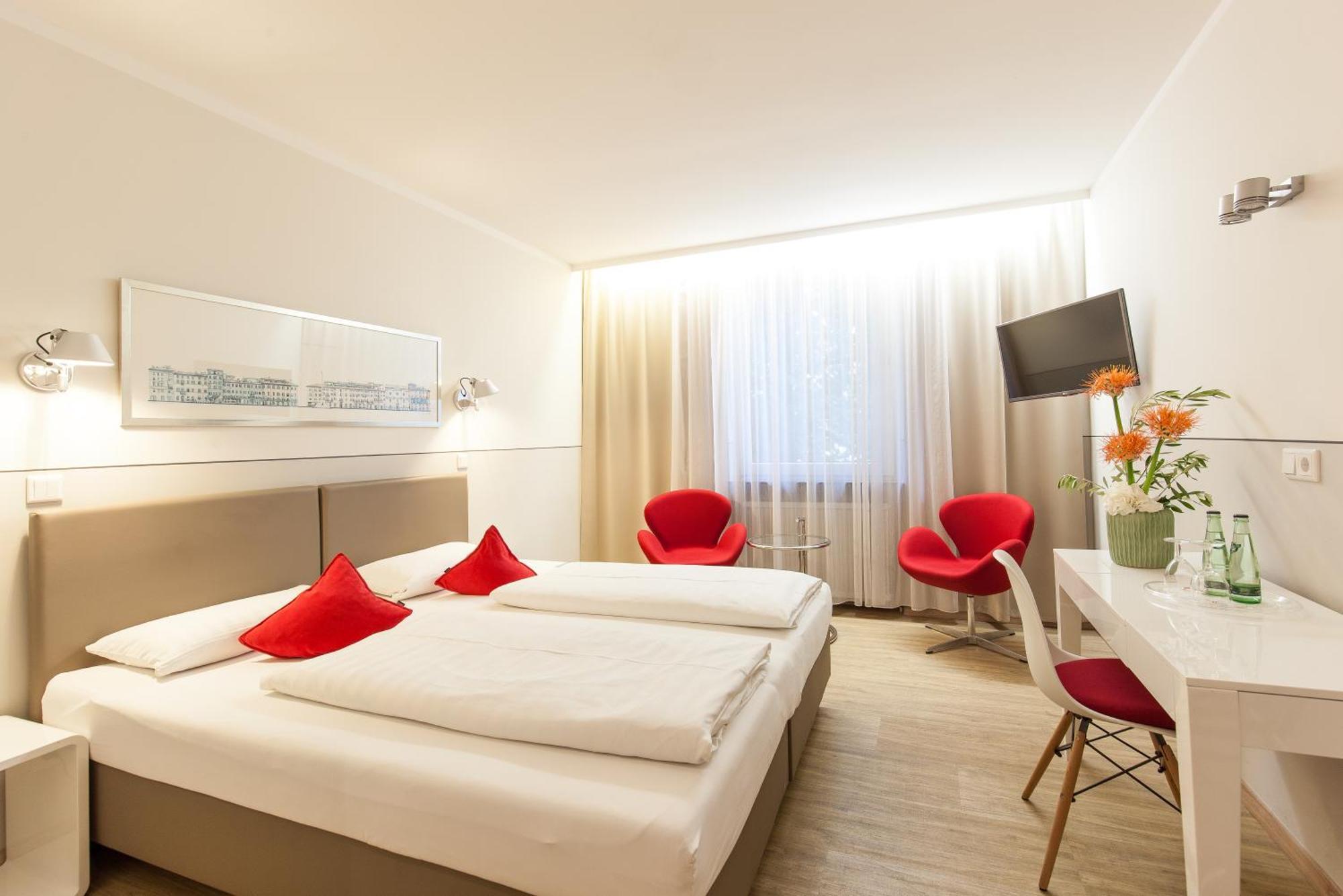 Large Double Room
