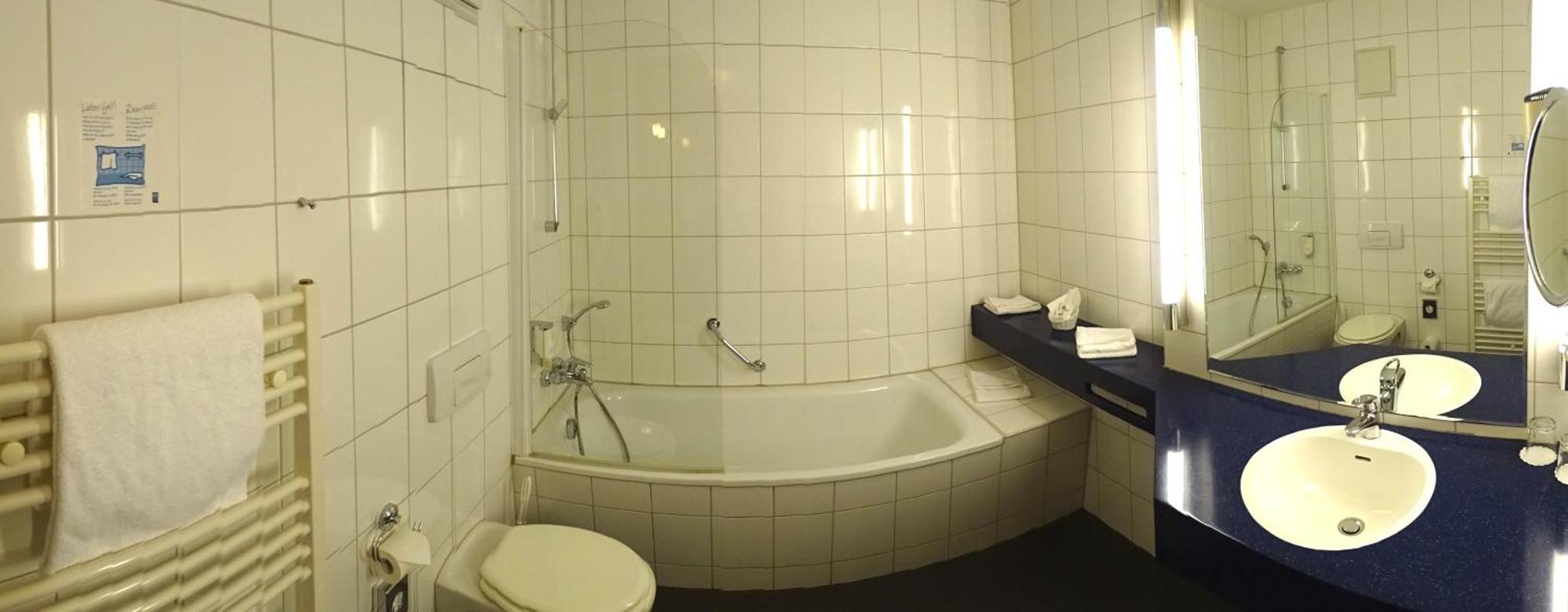 Single Room,1758262619:JPEG