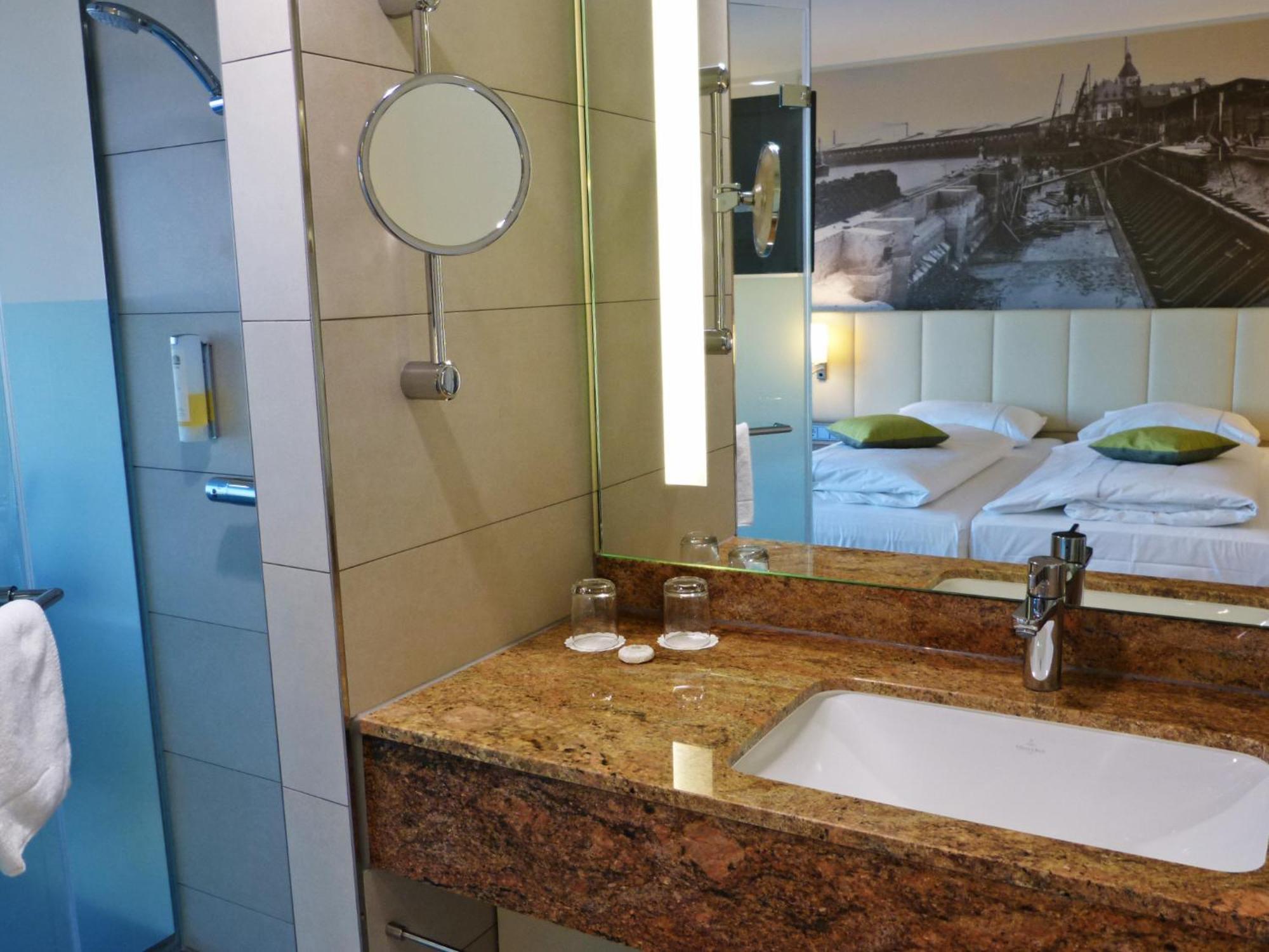 Superior Double Room Harbour View