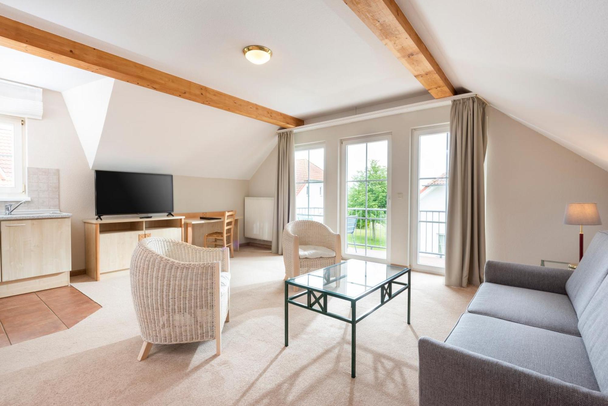 Two-Bedroom Apartment,1219325731:JPEG