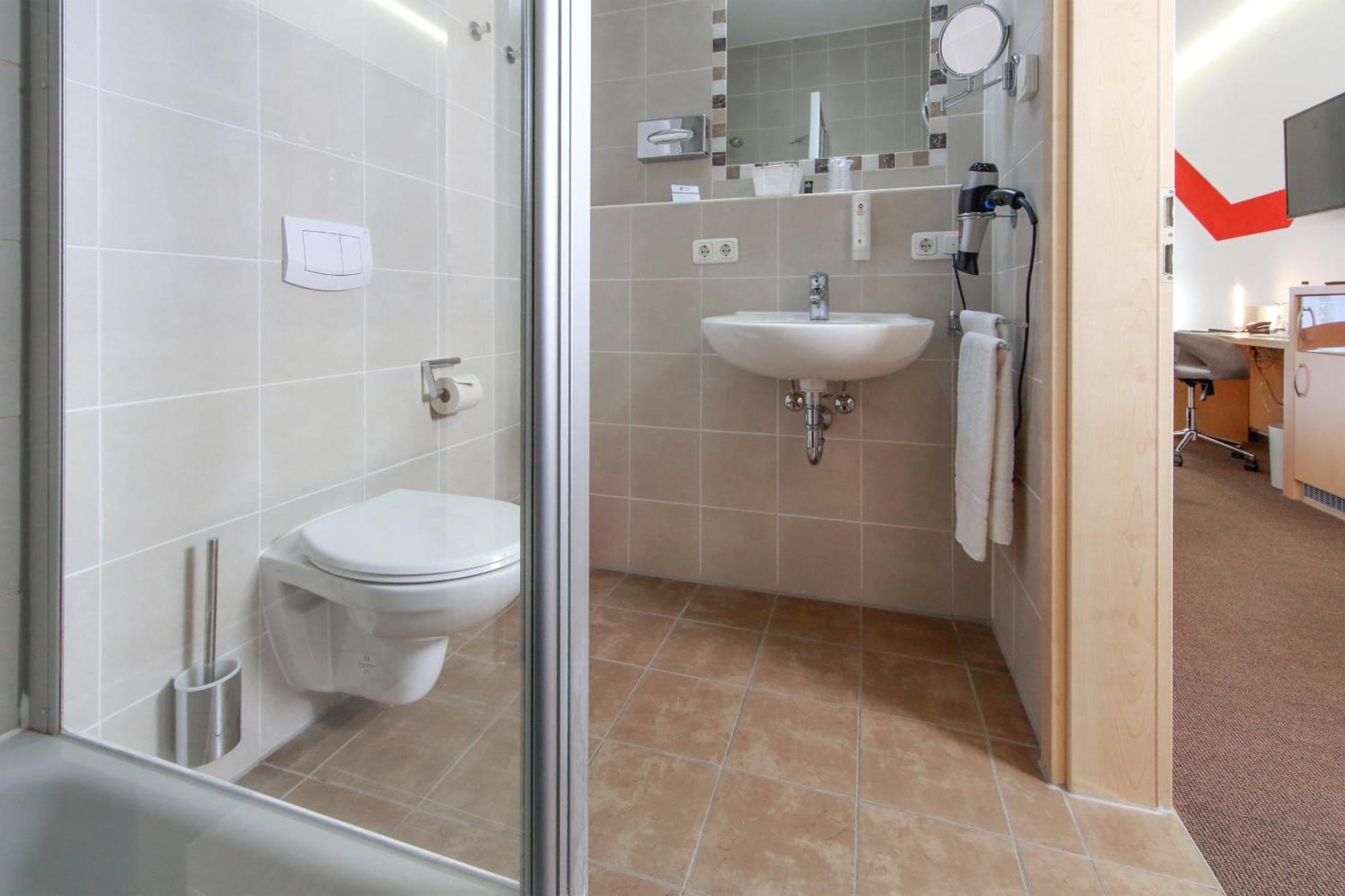 Comfort Twin Room