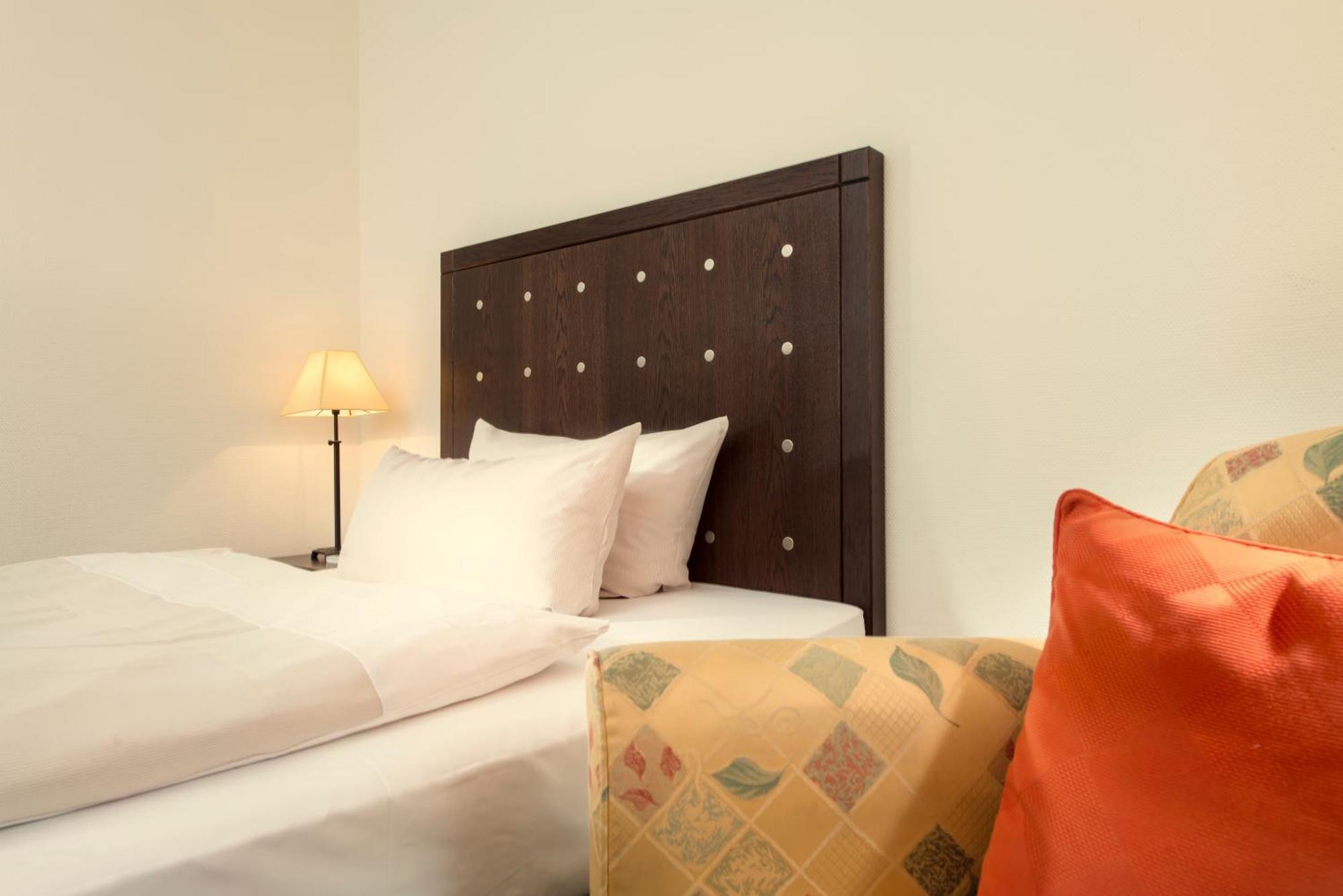 Single Room,1646334485:JPEG