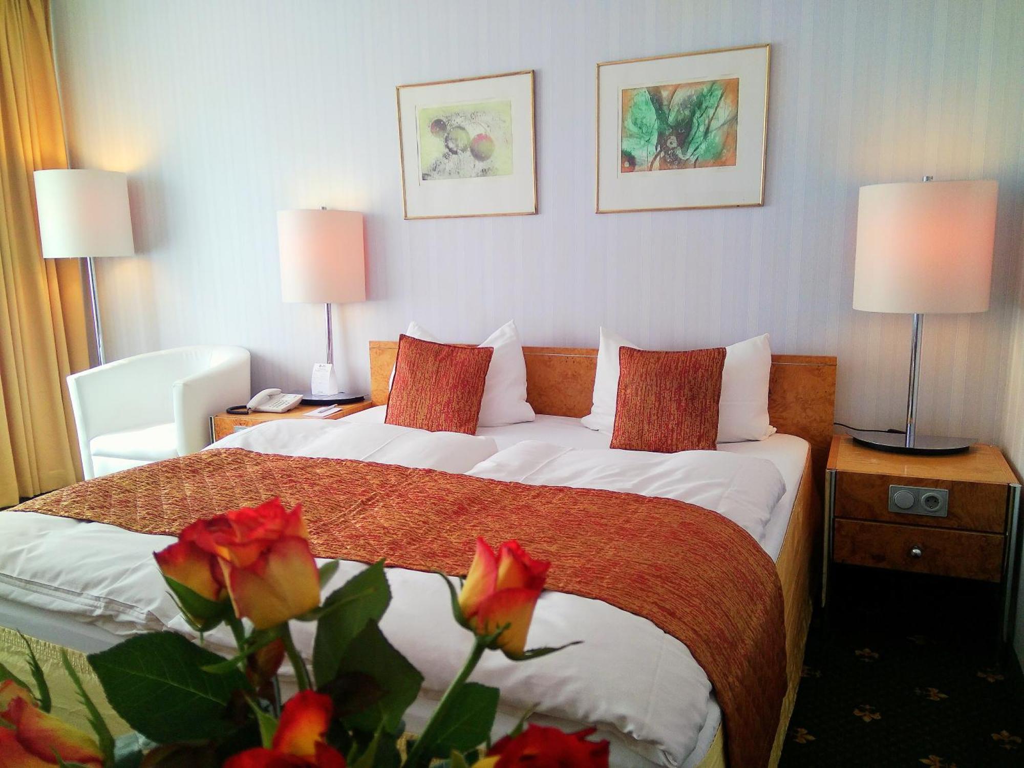 Double Room,1219448539:JPEG