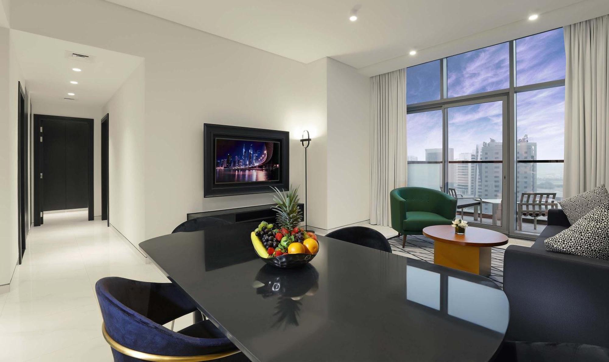 Premium Two-Bedroom Apartmentwith Beach Mall Shuttle